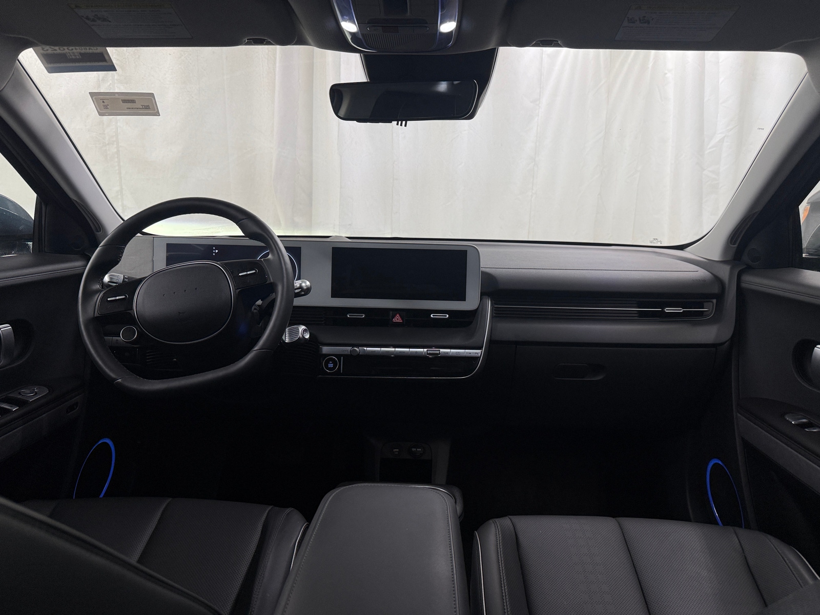Thumbnail: 2023 Hyundai Ioniq 5 - 2