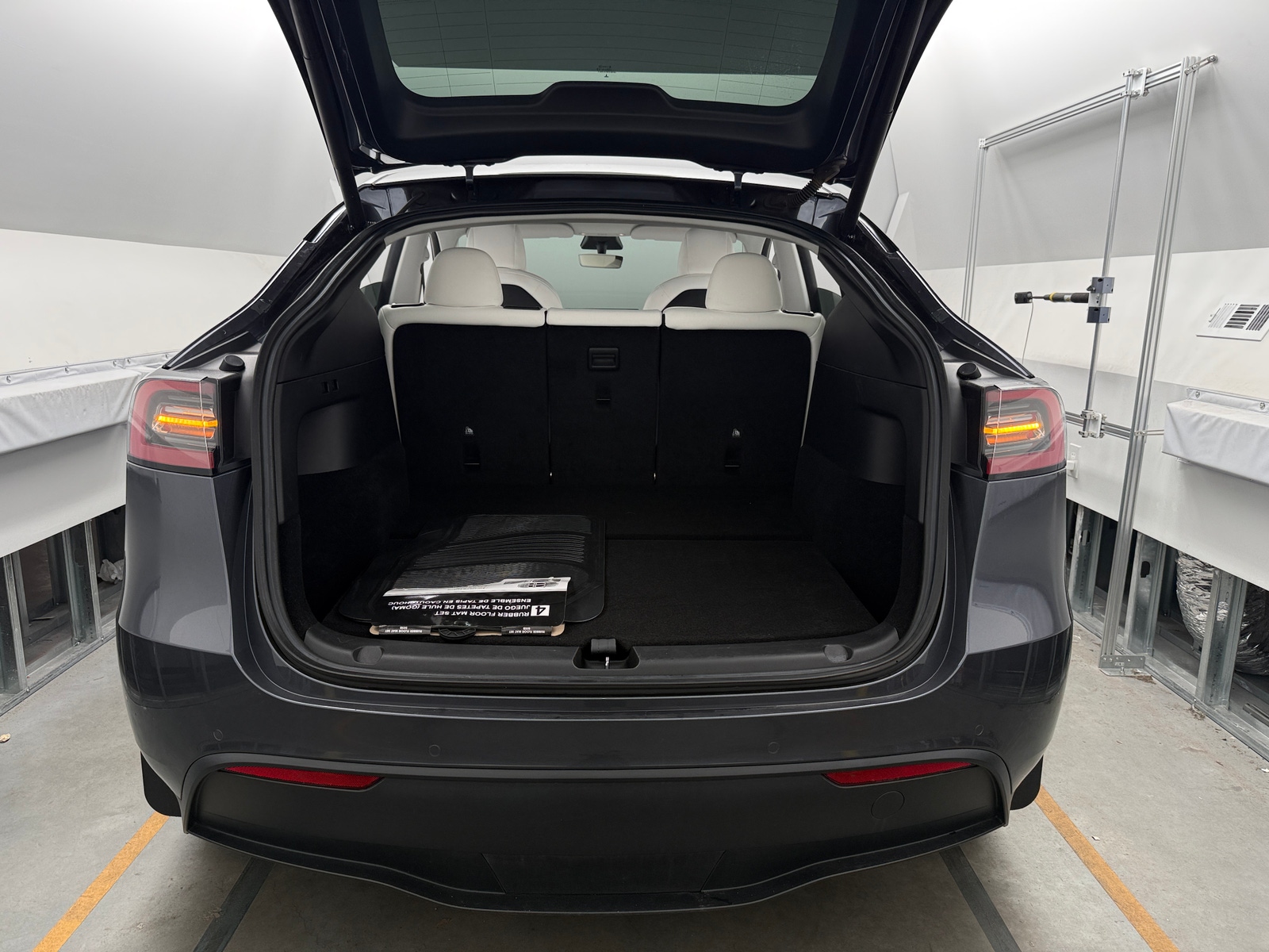 Thumbnail: 2022 Tesla Model Y - 6