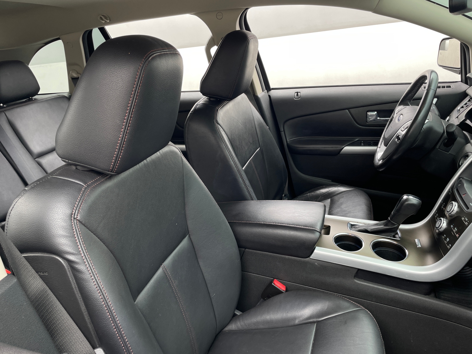 Thumbnail: 2011 Ford Edge - 2
