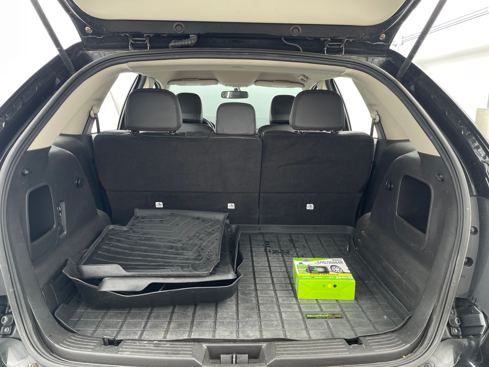 Thumbnail: 2011 Ford Edge - 7