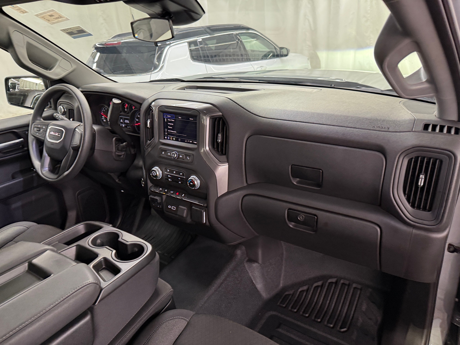 Thumbnail: 2025 GMC Sierra 1500 - 3
