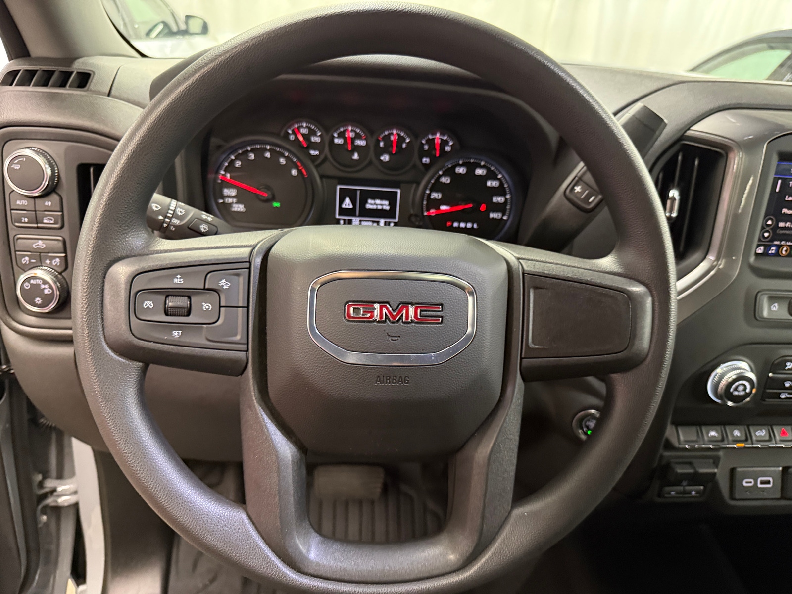 Thumbnail: 2025 GMC Sierra 1500 - 5
