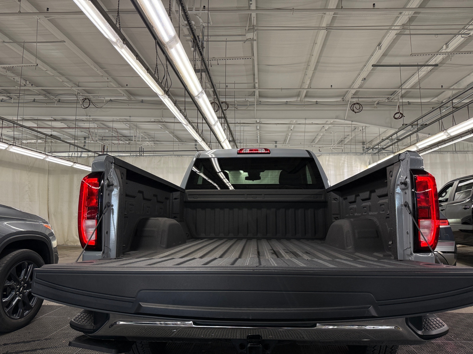 Thumbnail: 2025 GMC Sierra 1500 - 6