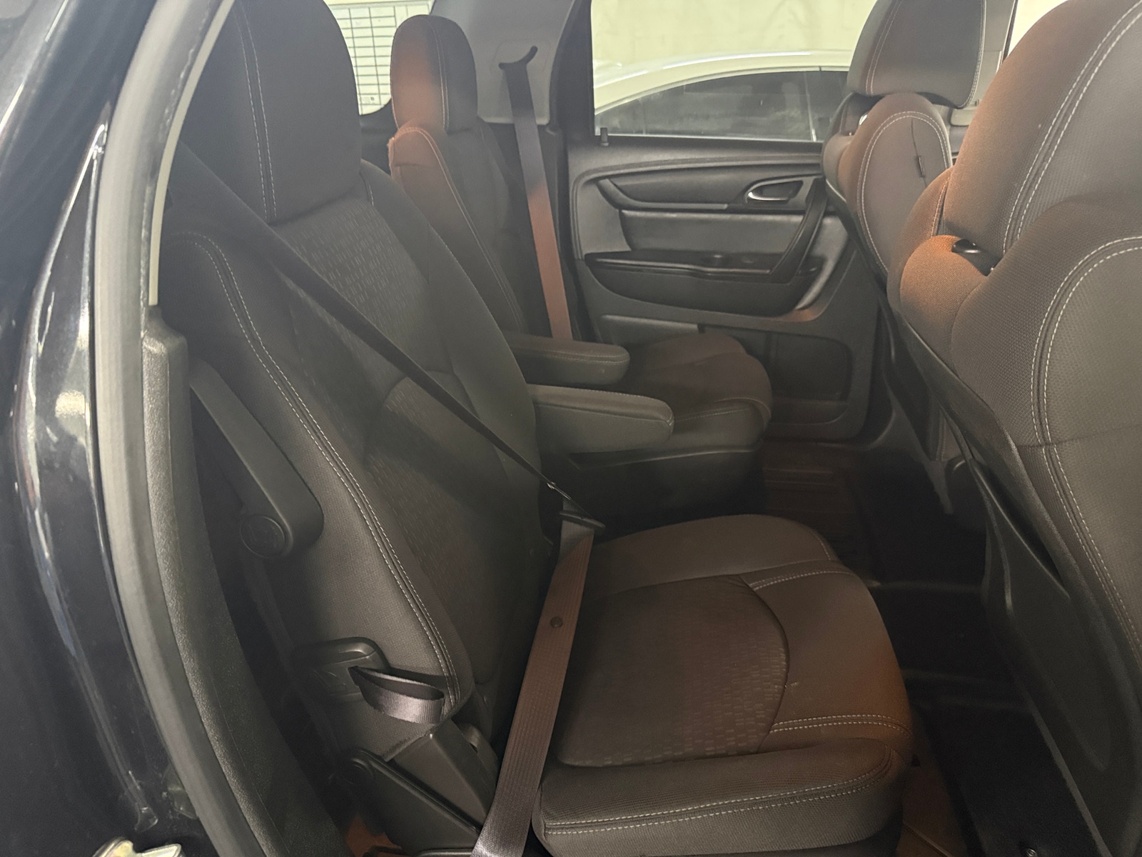 Thumbnail: 2015 GMC Acadia - 6
