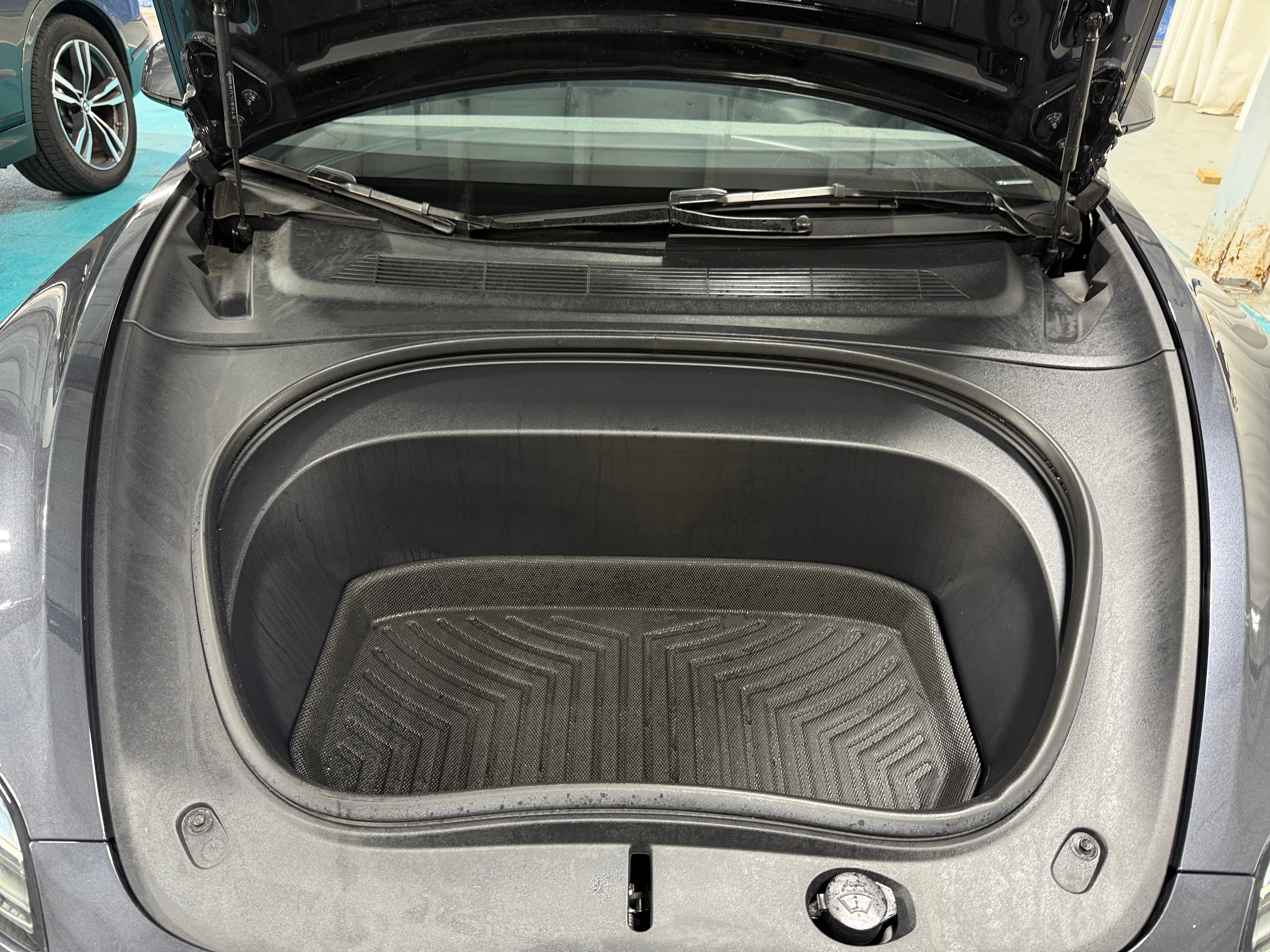 Used 2025 Tesla Model 3 Long Range with VIN 5YJ3E1EA5SF880607 for sale in Auburn, WA