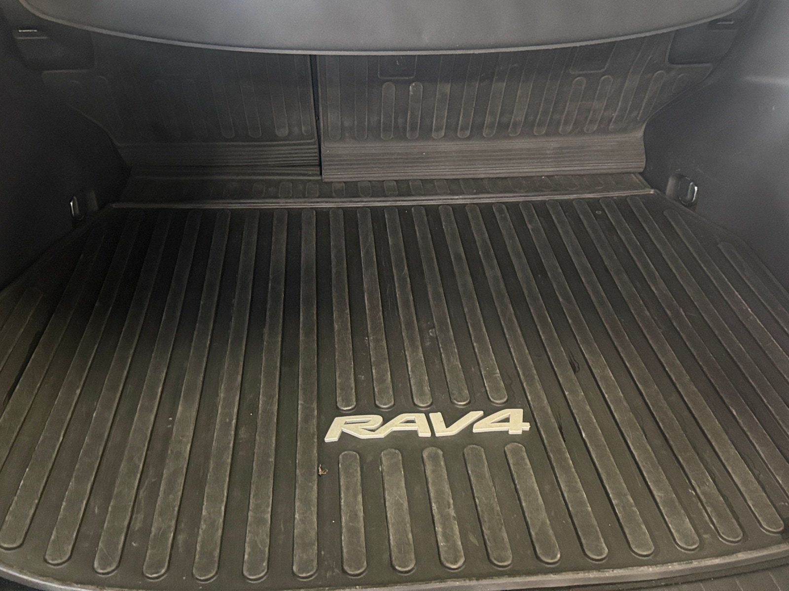 Thumbnail: 2023 Toyota RAV4 - 6