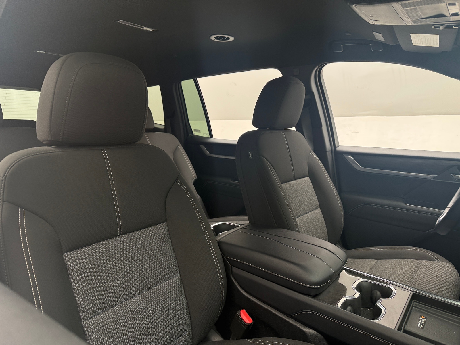 Thumbnail: 2025 GMC Acadia - 2