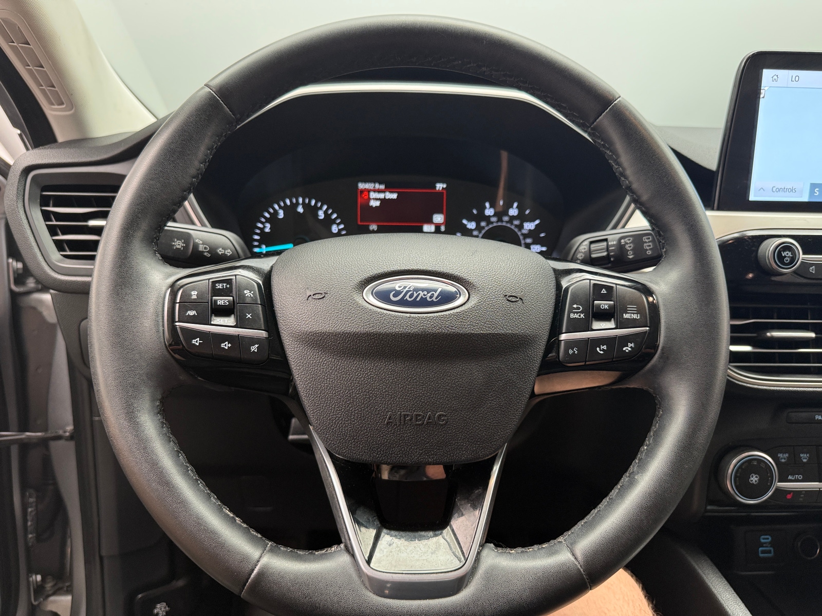 Thumbnail: 2022 Ford Escape - 5