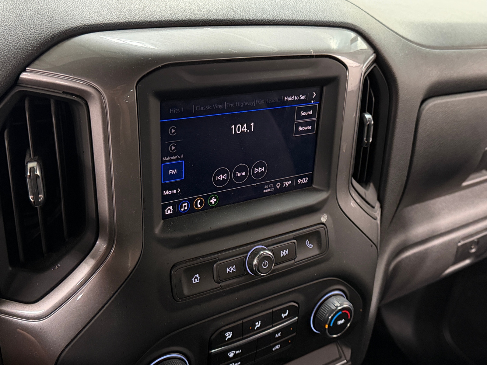Thumbnail: 2024 Chevrolet Silverado 1500 - 4