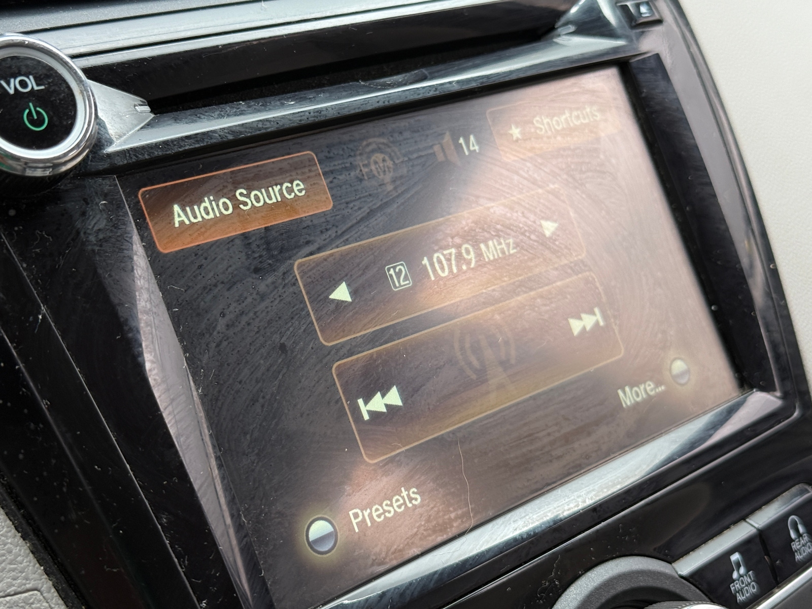 Thumbnail: 2016 Honda Odyssey - 4