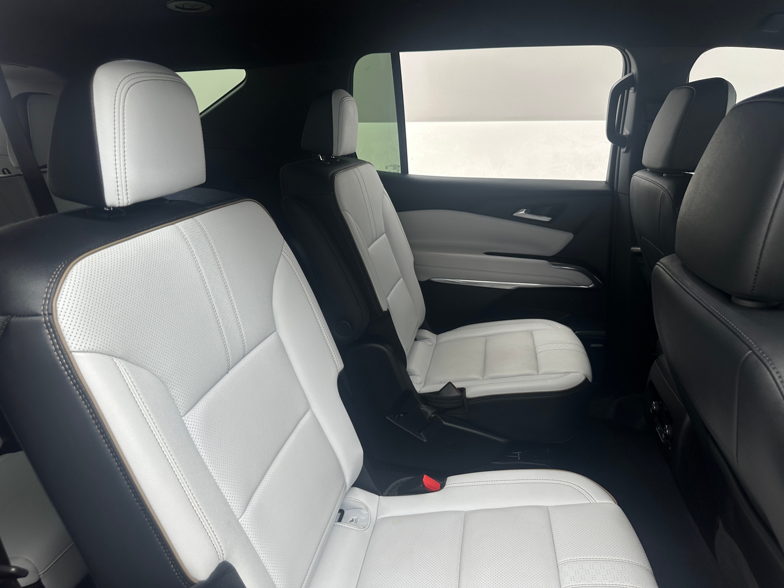 Thumbnail: 2024 Chevrolet Traverse - 5