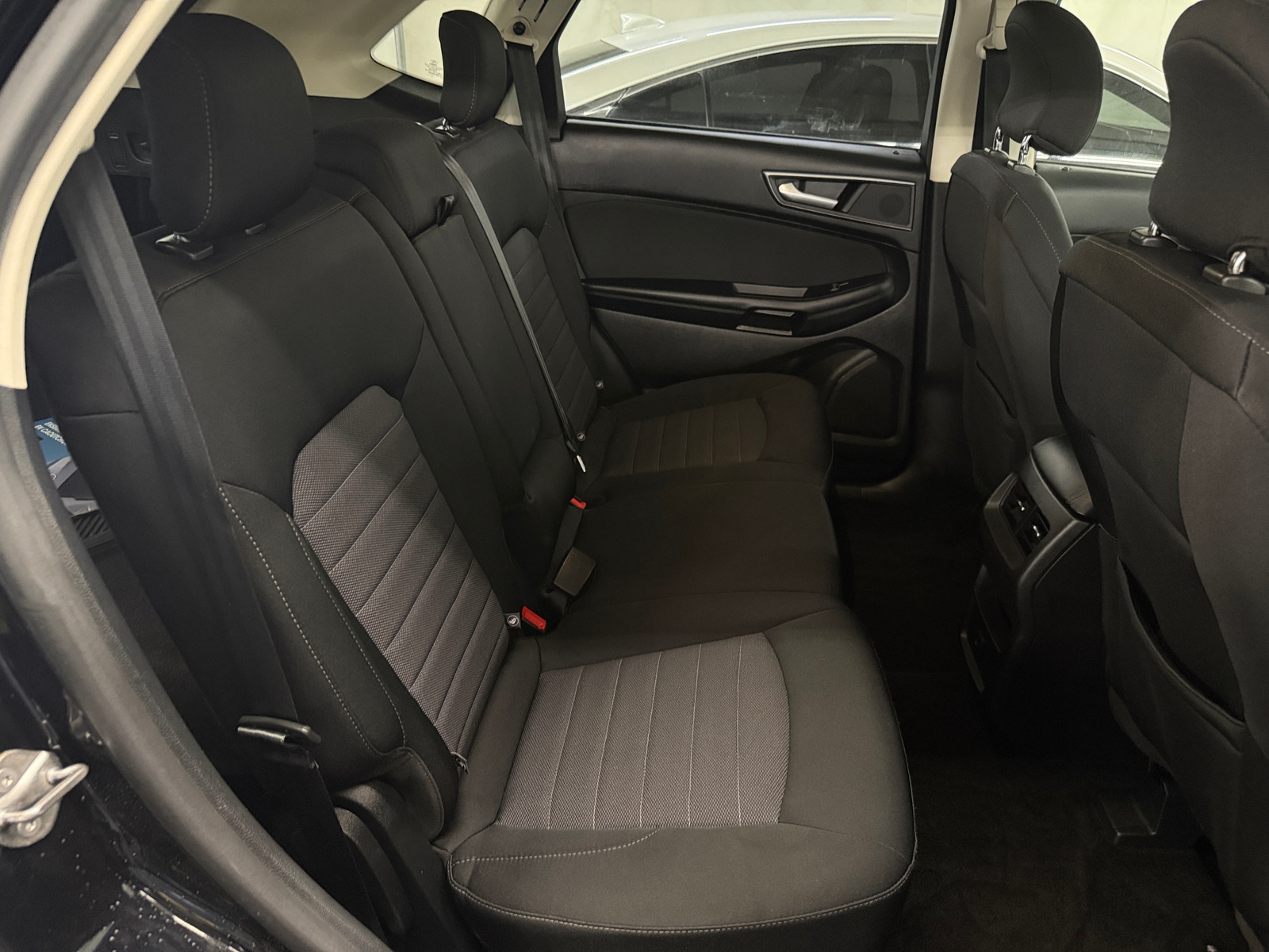 Thumbnail: 2017 Ford Edge - 6