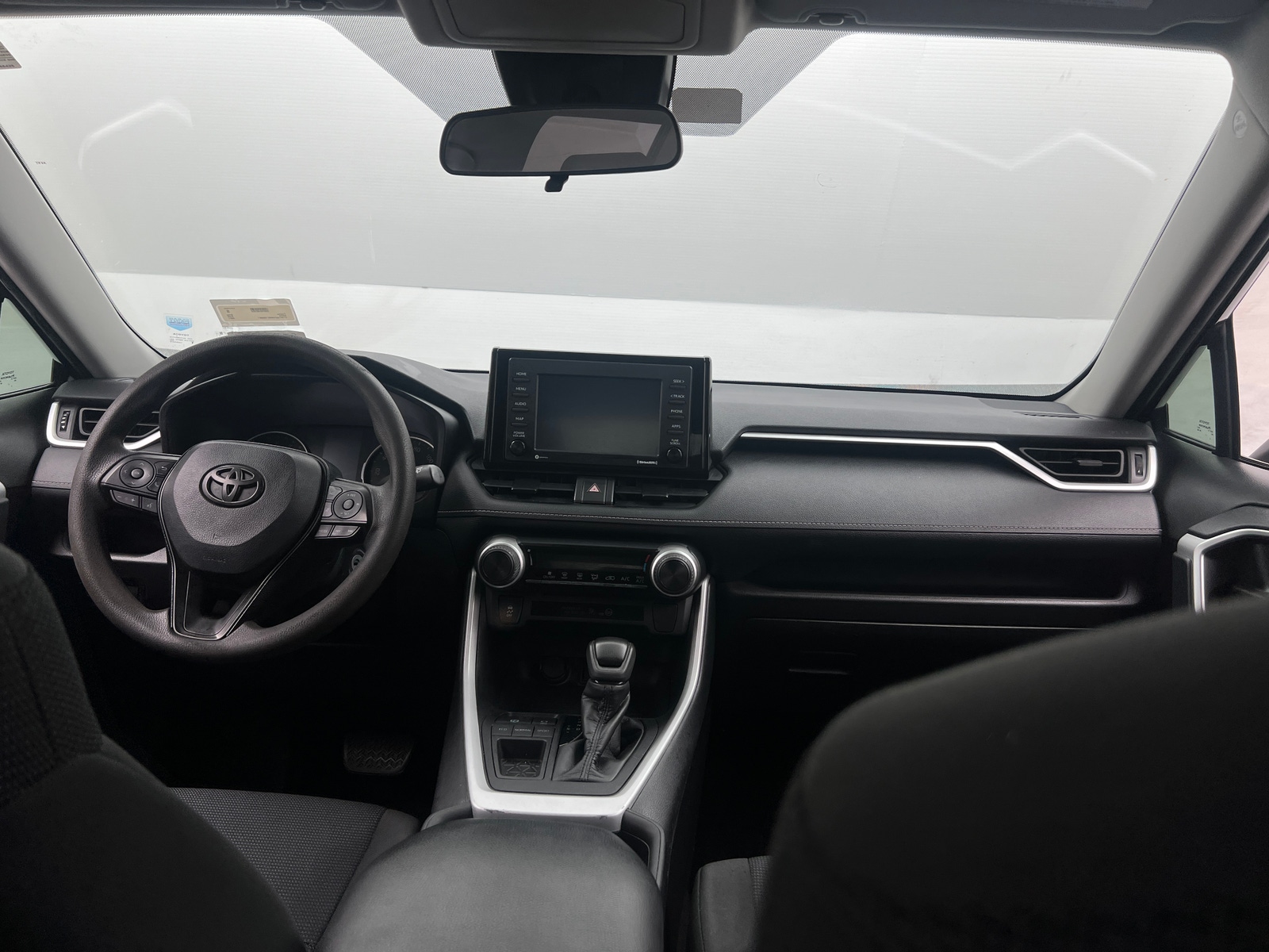 Thumbnail: 2021 Toyota RAV4 - 3