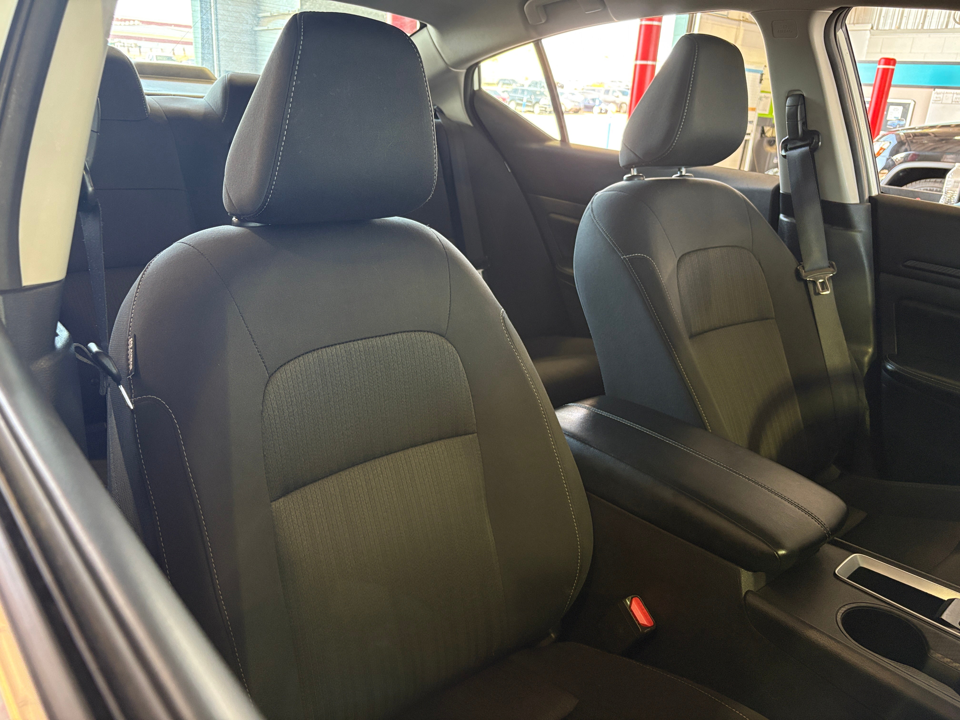 2025 Nissan Altima SV - Photo 4