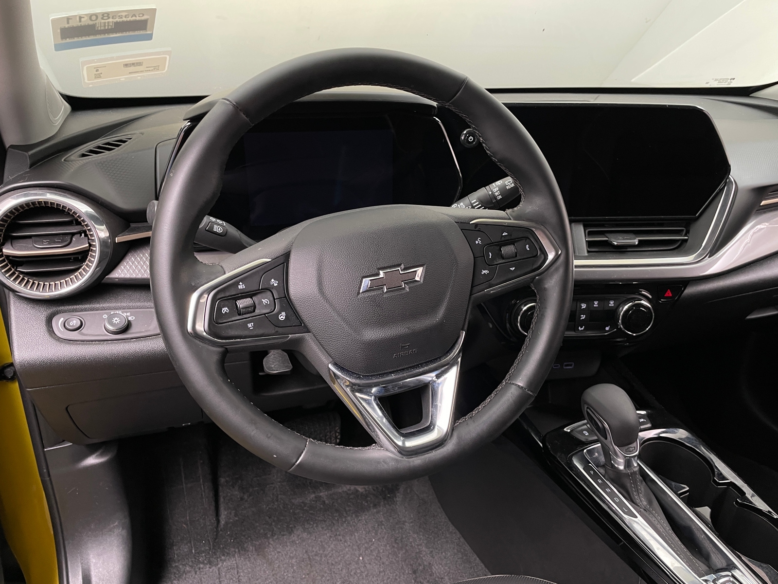 Thumbnail: 2025 Chevrolet Trax - 4