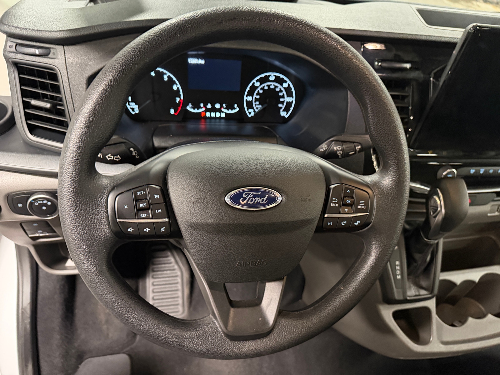 Thumbnail: 2025 Ford Econoline - 5