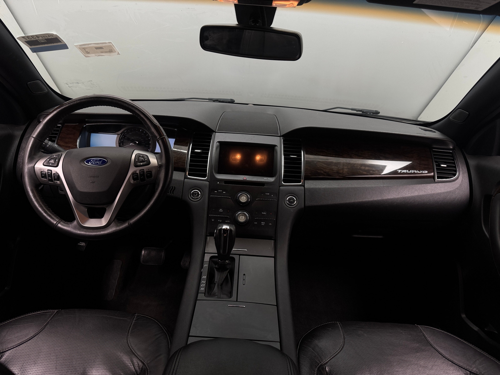 Thumbnail: 2016 Ford Taurus - 2