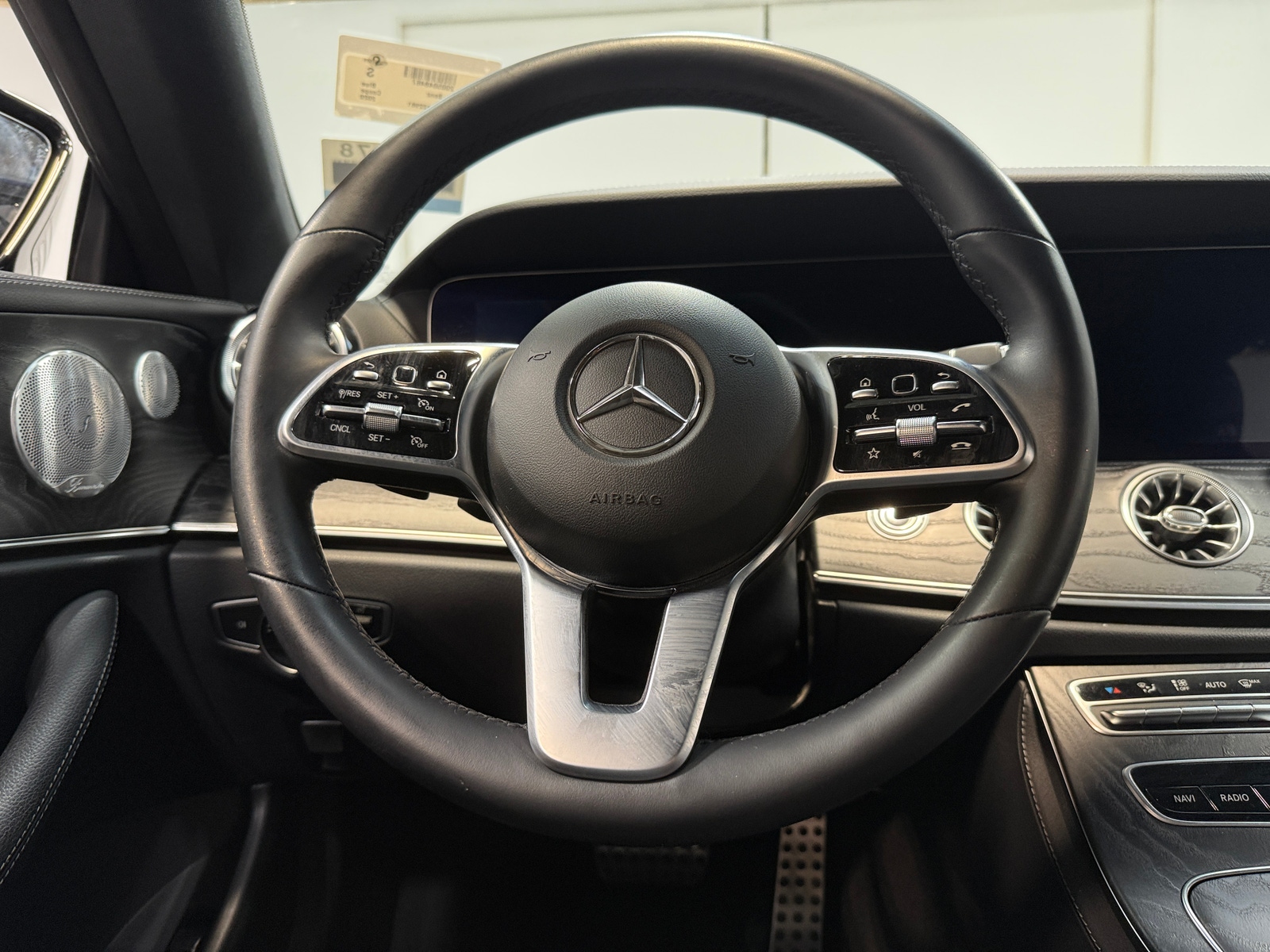 Thumbnail: 2020 Mercedes-Benz E-Class - 4