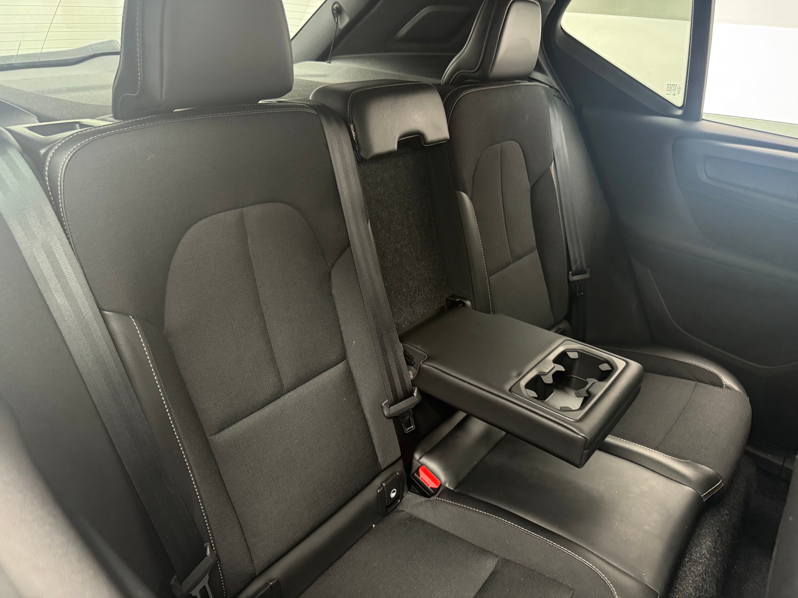Thumbnail: 2020 Volvo XC40 - 6