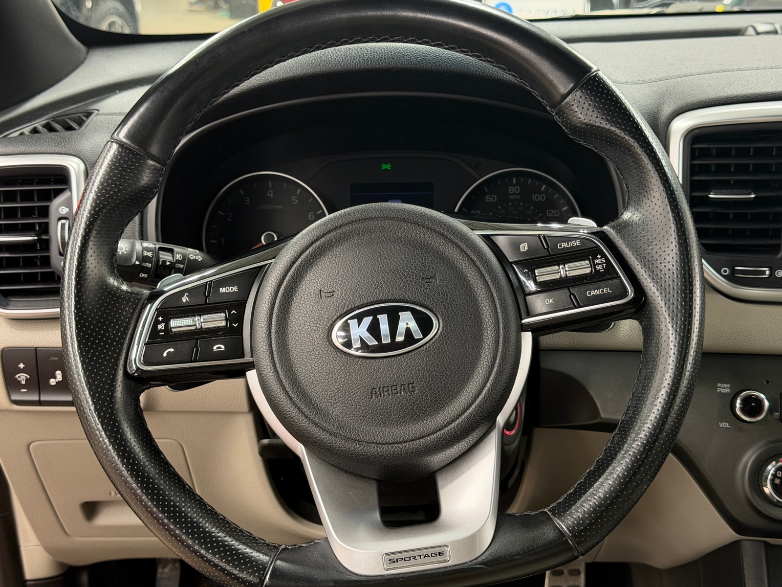 Thumbnail: 2020 Kia Sportage - 4