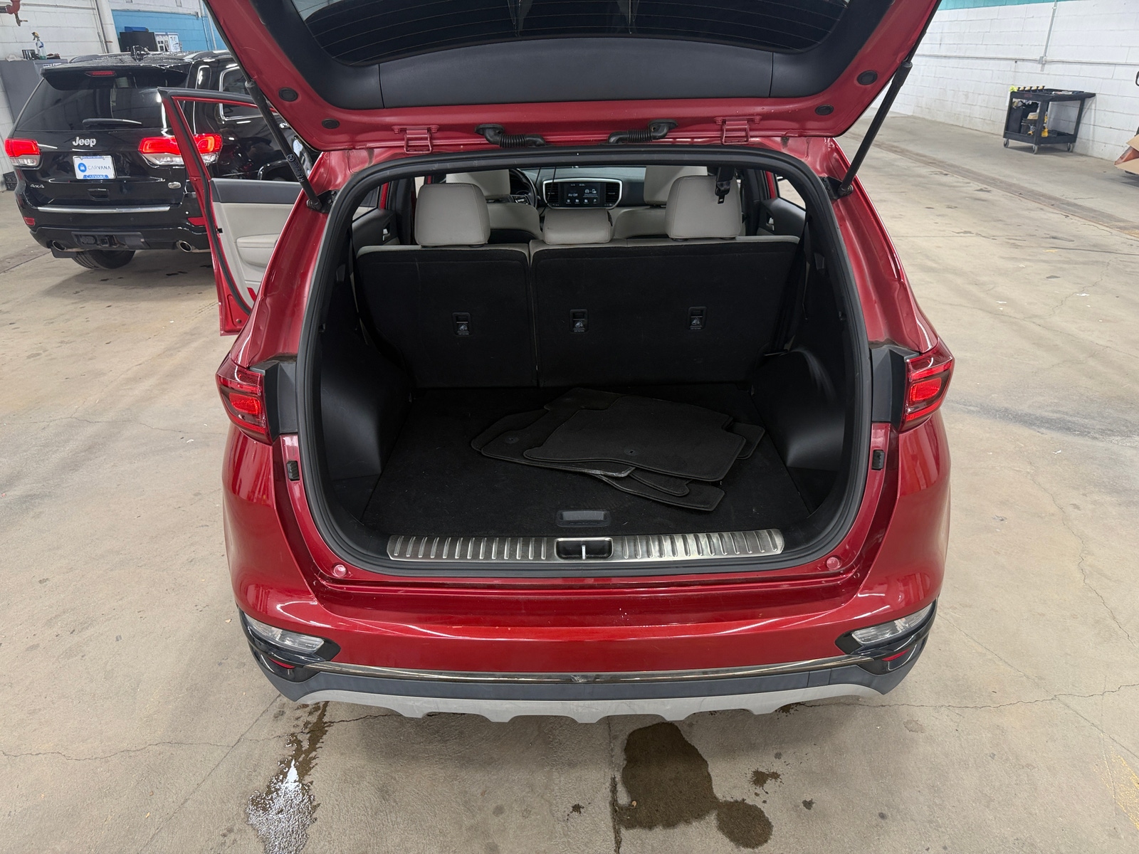 Thumbnail: 2020 Kia Sportage - 6