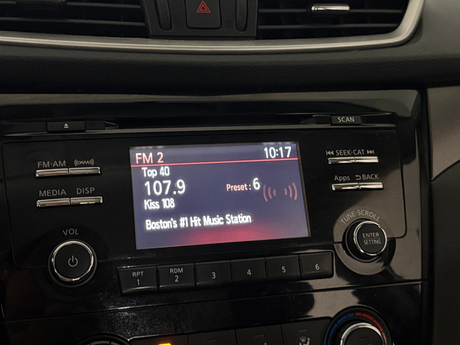 Thumbnail: 2015 Nissan Rogue - 4