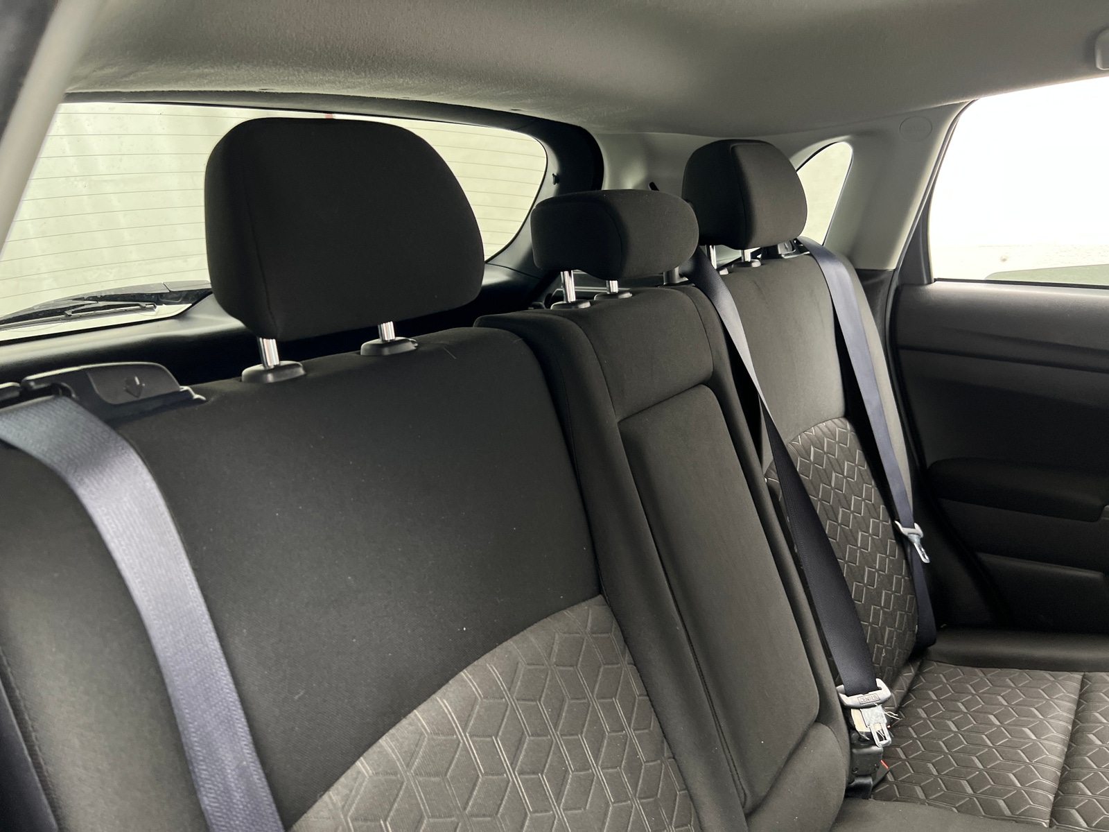 Thumbnail: 2021 Mitsubishi Outlander Sport - 6
