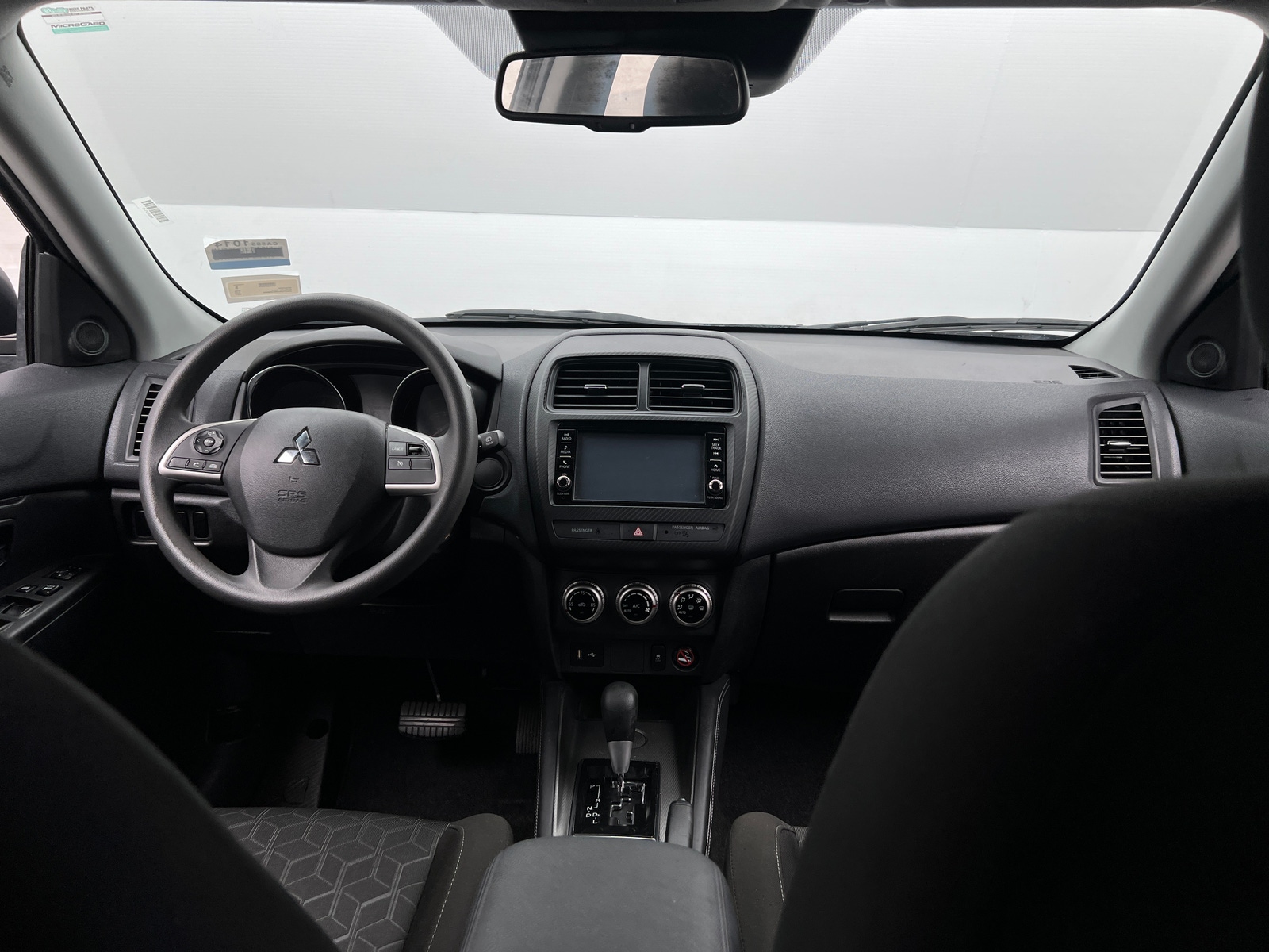 Thumbnail: 2021 Mitsubishi Outlander Sport - 3