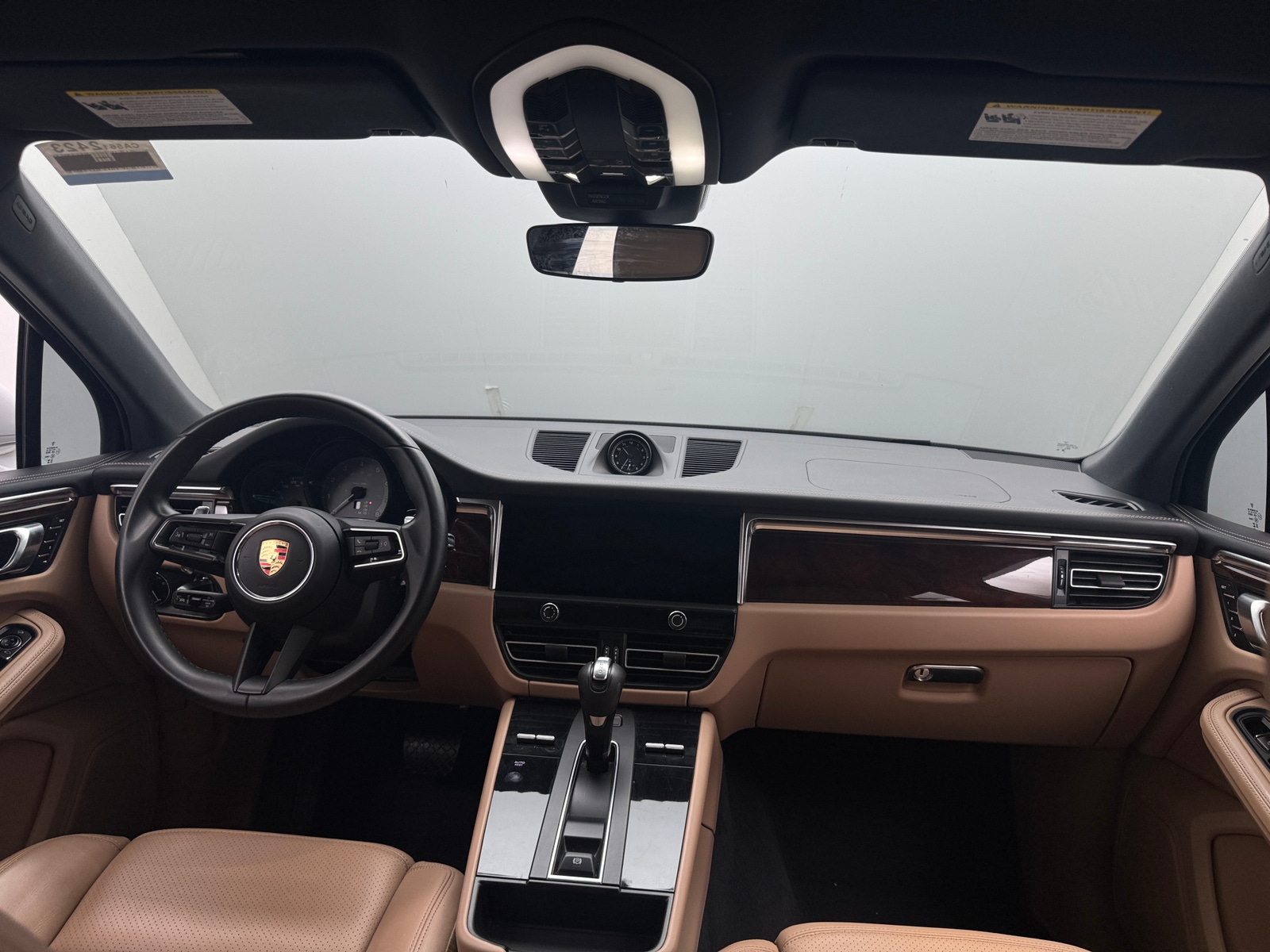 Thumbnail: 2023 Porsche Macan - 2