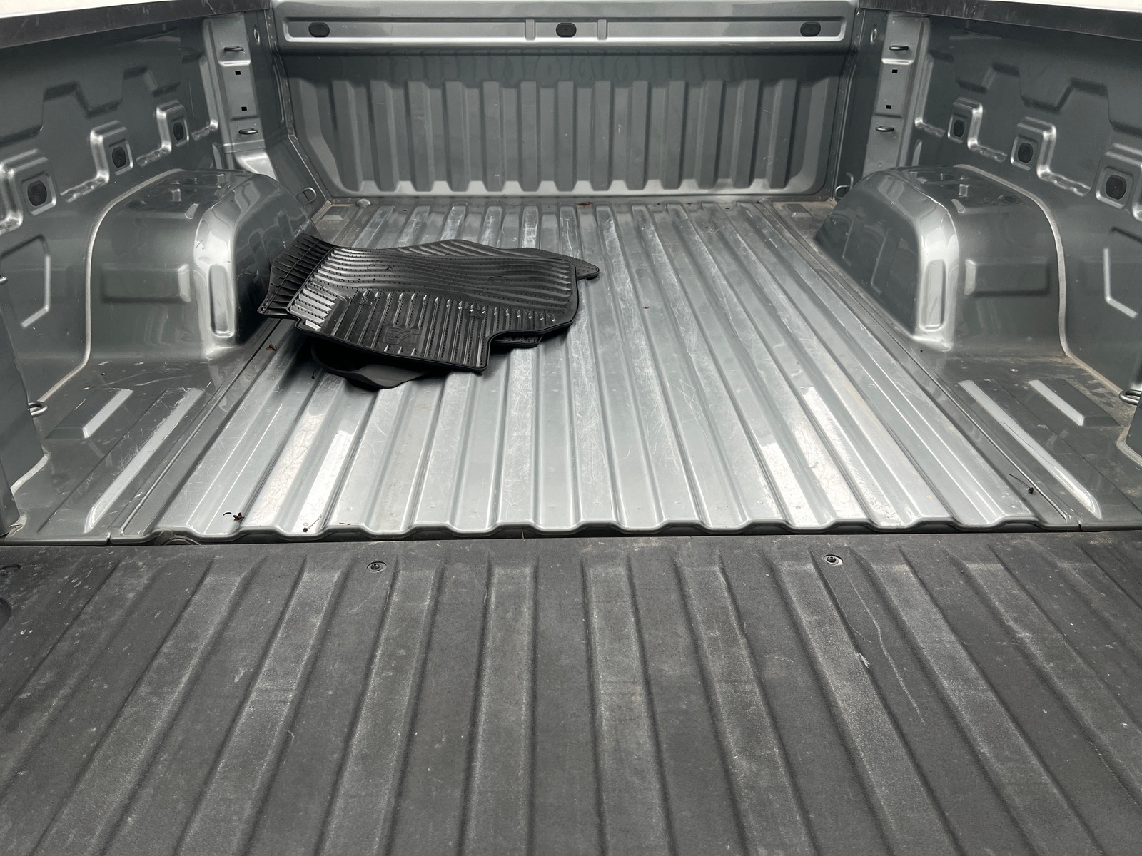 Thumbnail: 2026 Chevrolet Silverado 1500 - 7