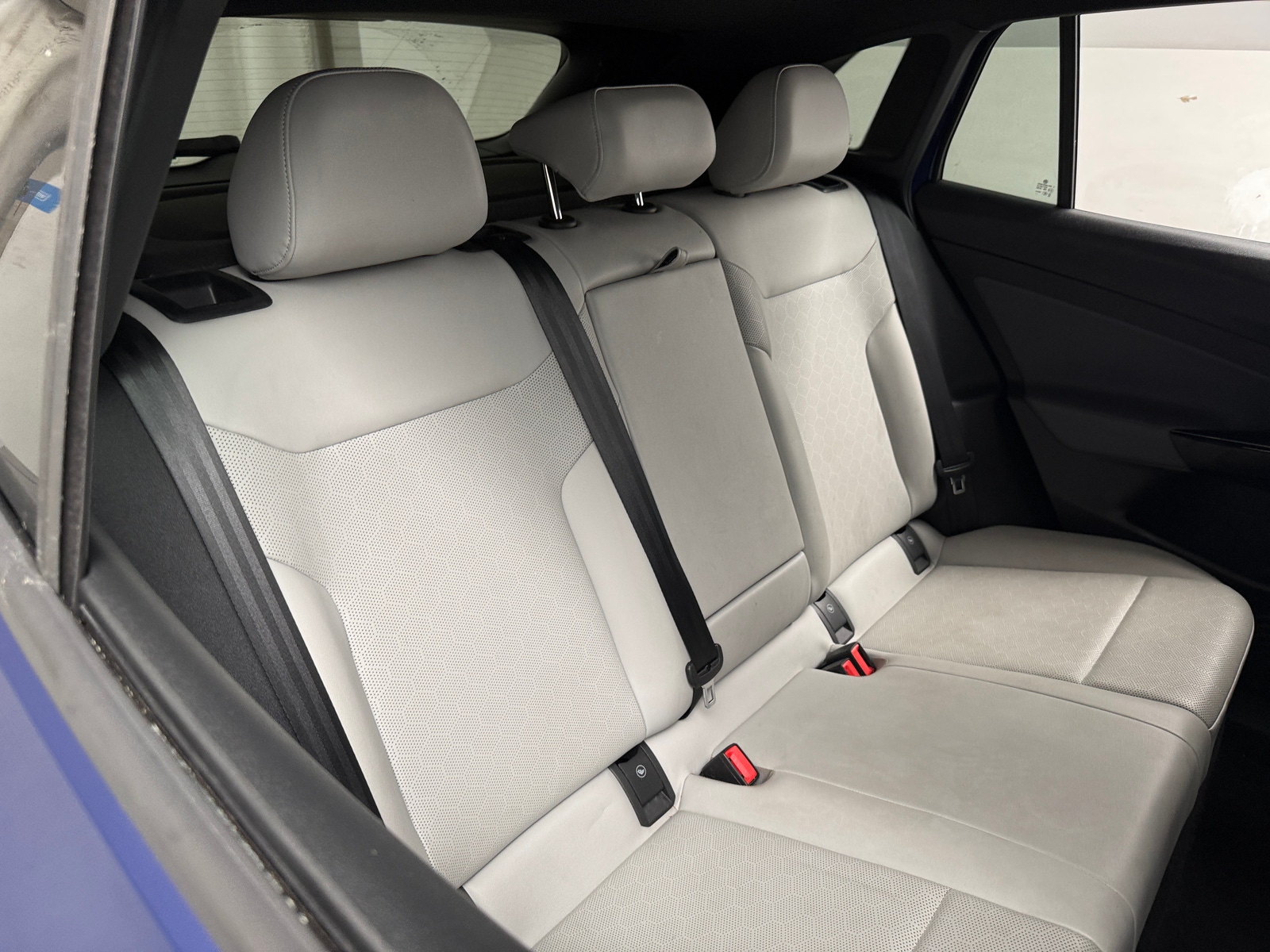 Thumbnail: 2021 Volkswagen ID.4 - 5