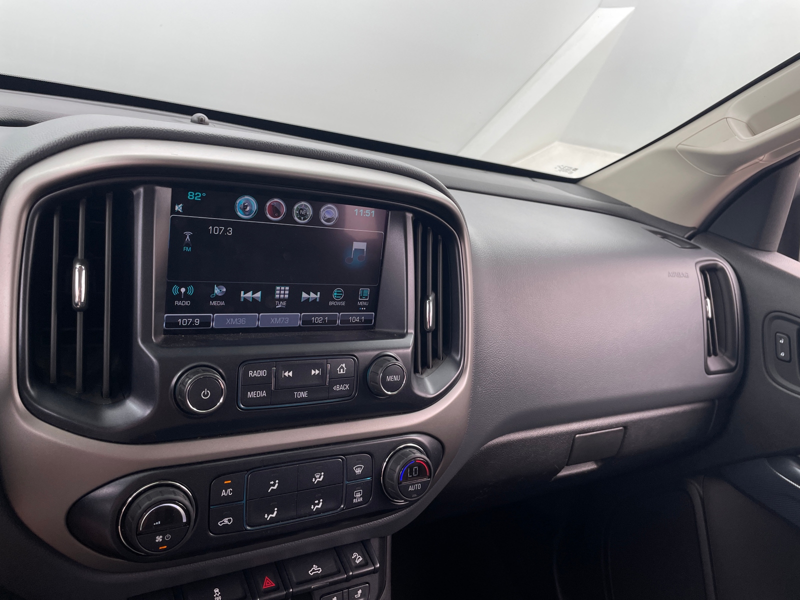 Thumbnail: 2016 Chevrolet Colorado - 4