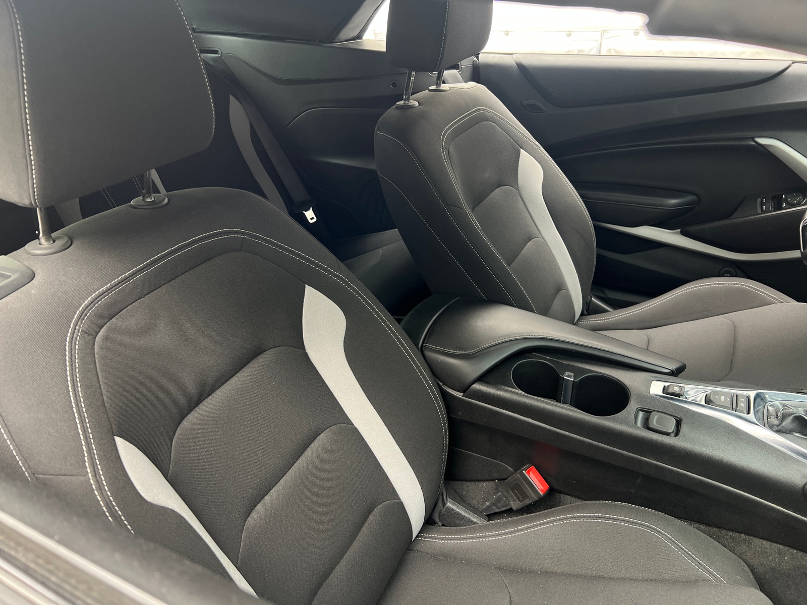 Thumbnail: 2020 Chevrolet Camaro - 2