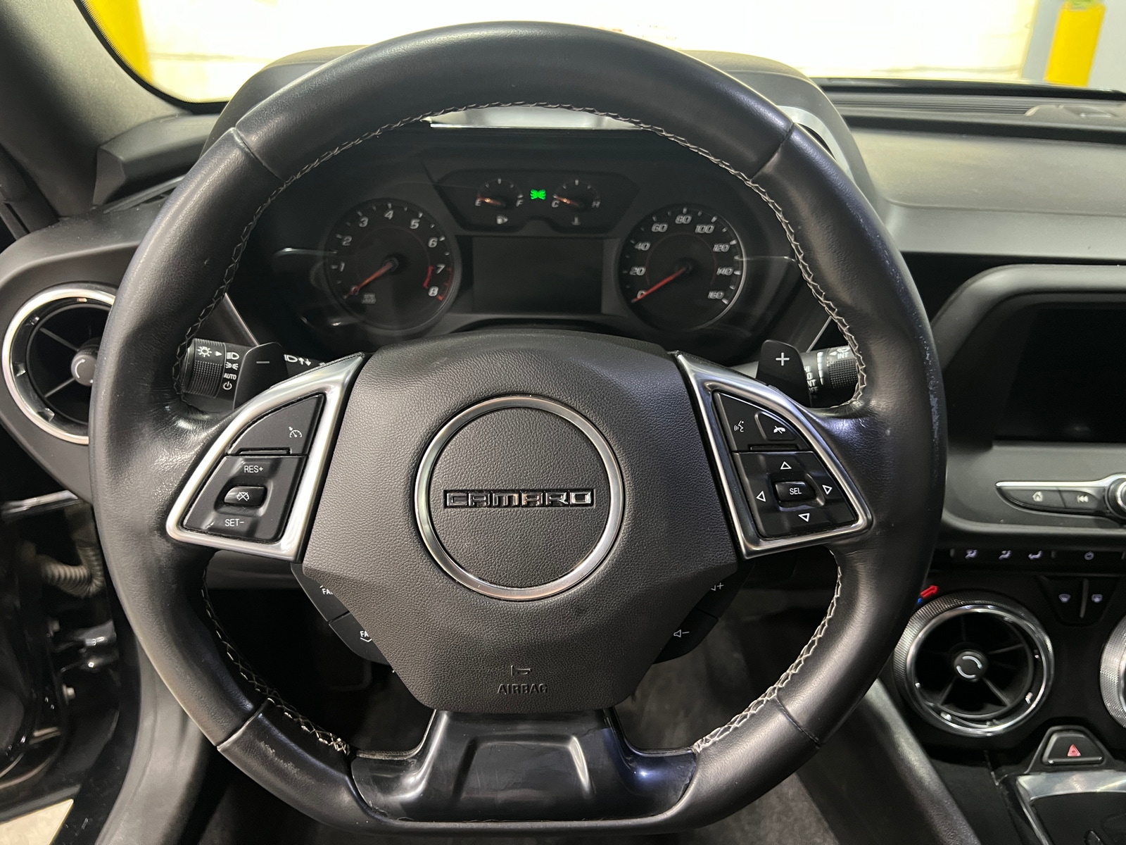 Thumbnail: 2020 Chevrolet Camaro - 5
