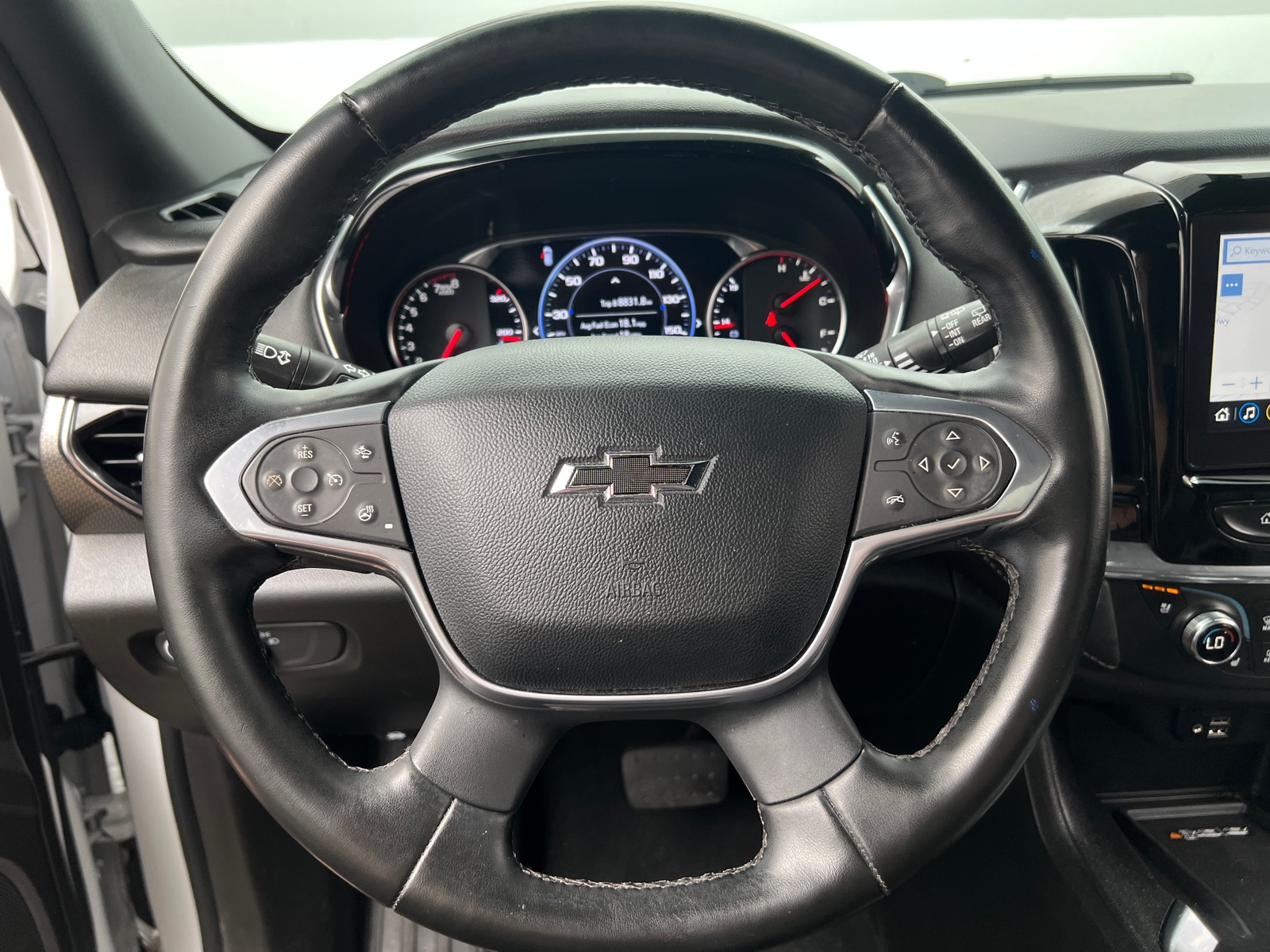 Thumbnail: 2023 Chevrolet Traverse - 4