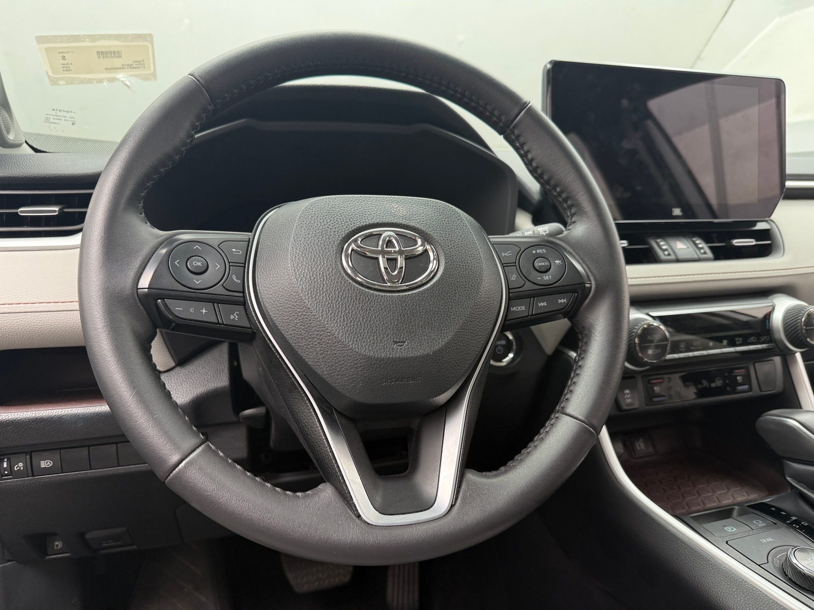 Thumbnail: 2024 Toyota RAV4 - 4