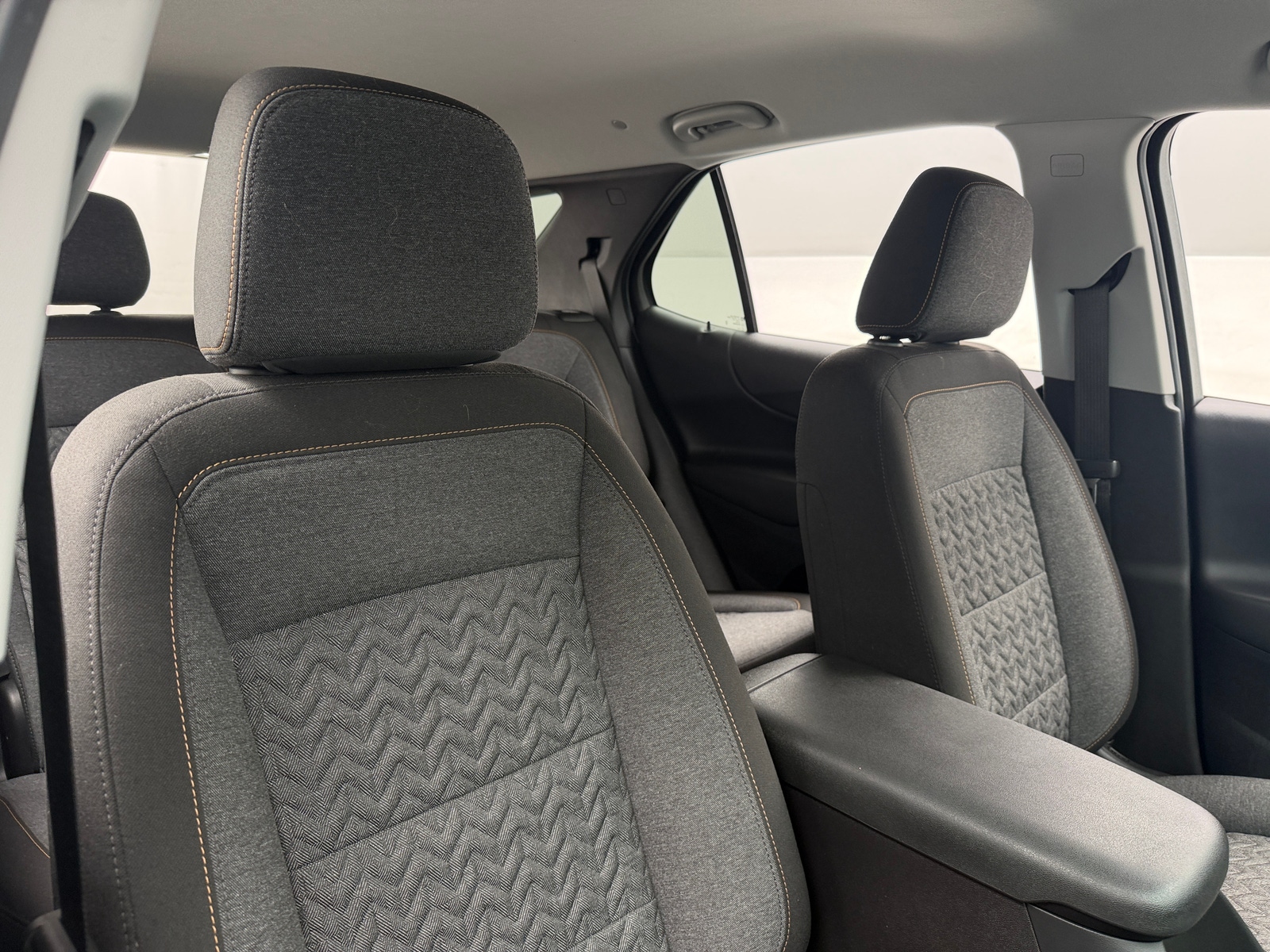 Thumbnail: 2022 Chevrolet Equinox - 2
