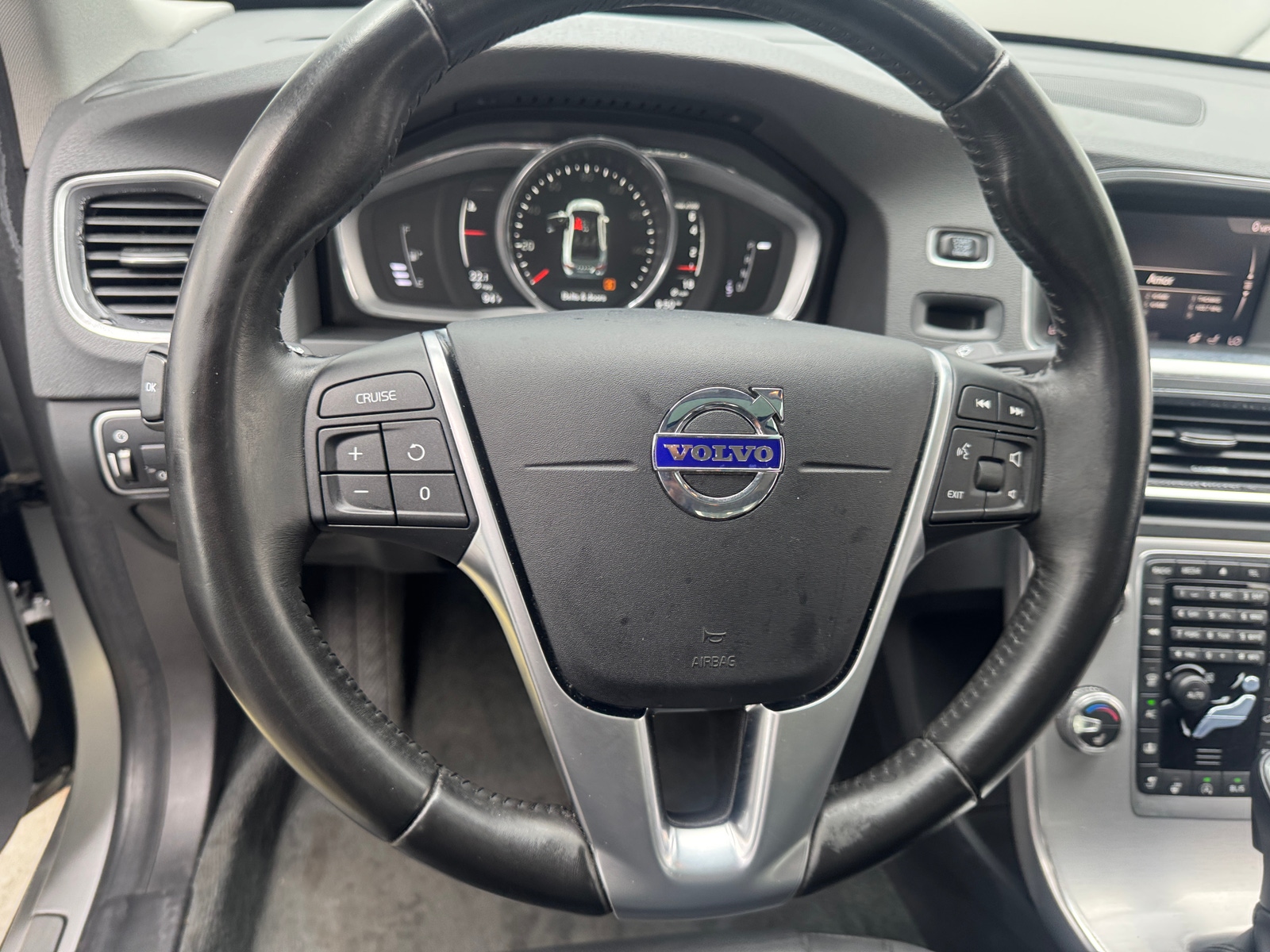 Thumbnail: 2018 Volvo S60 - 4