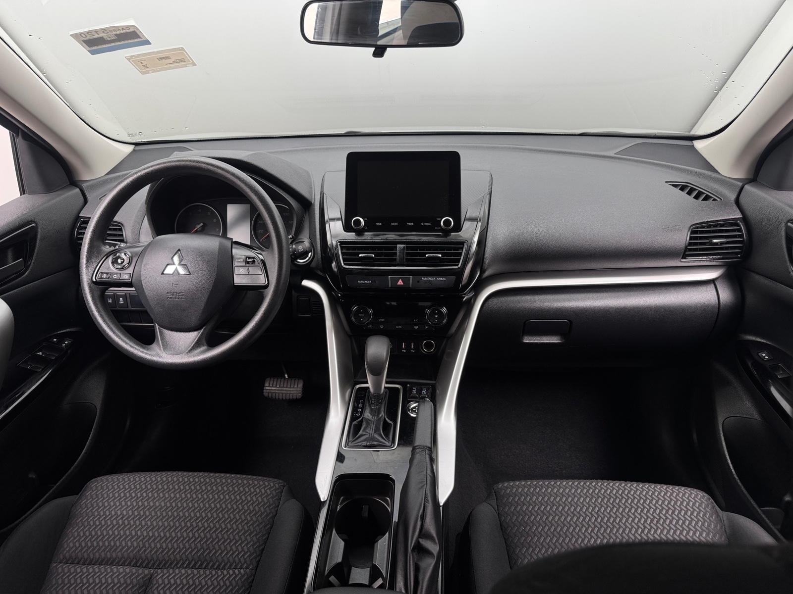 Thumbnail: 2024 Mitsubishi Eclipse Cross - 3