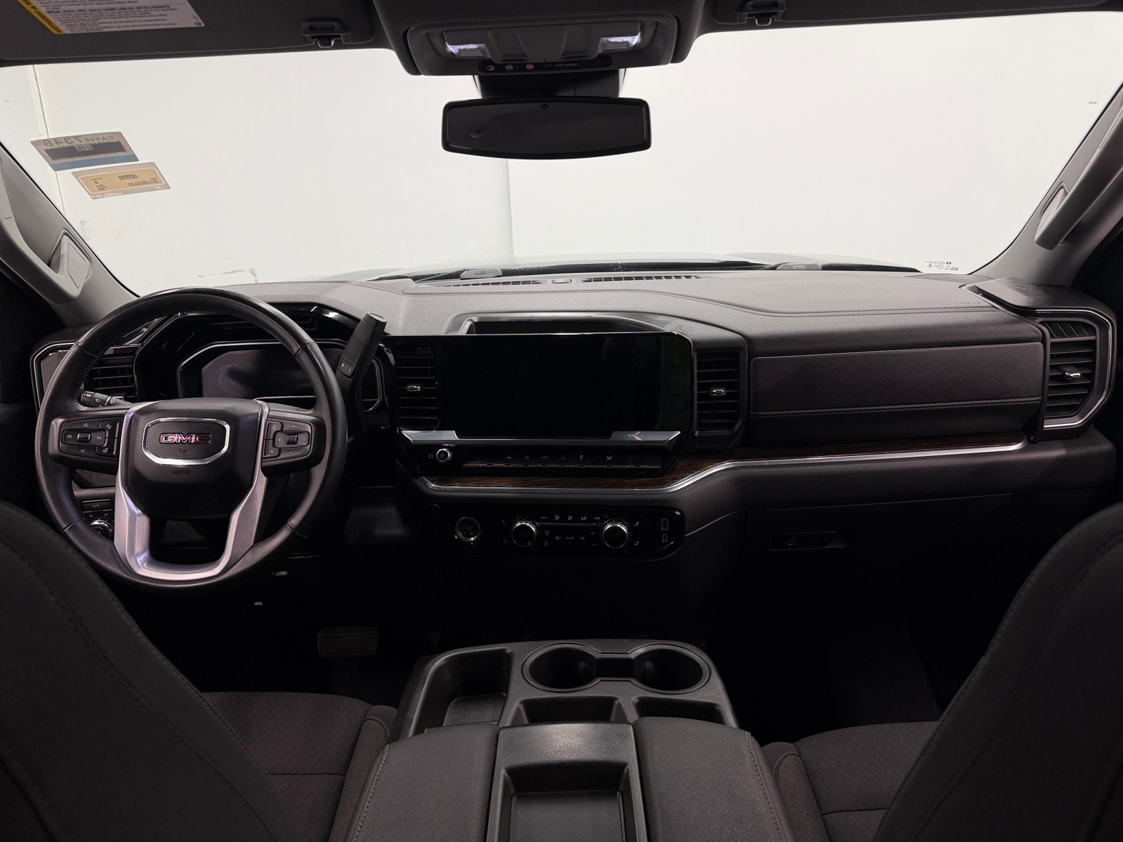 Thumbnail: 2023 GMC Sierra 1500 - 3