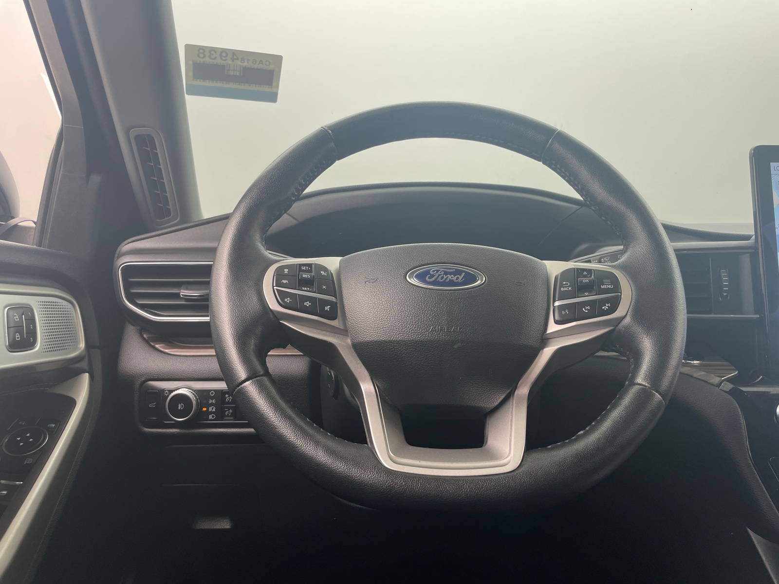 Thumbnail: 2022 Ford Explorer - 4