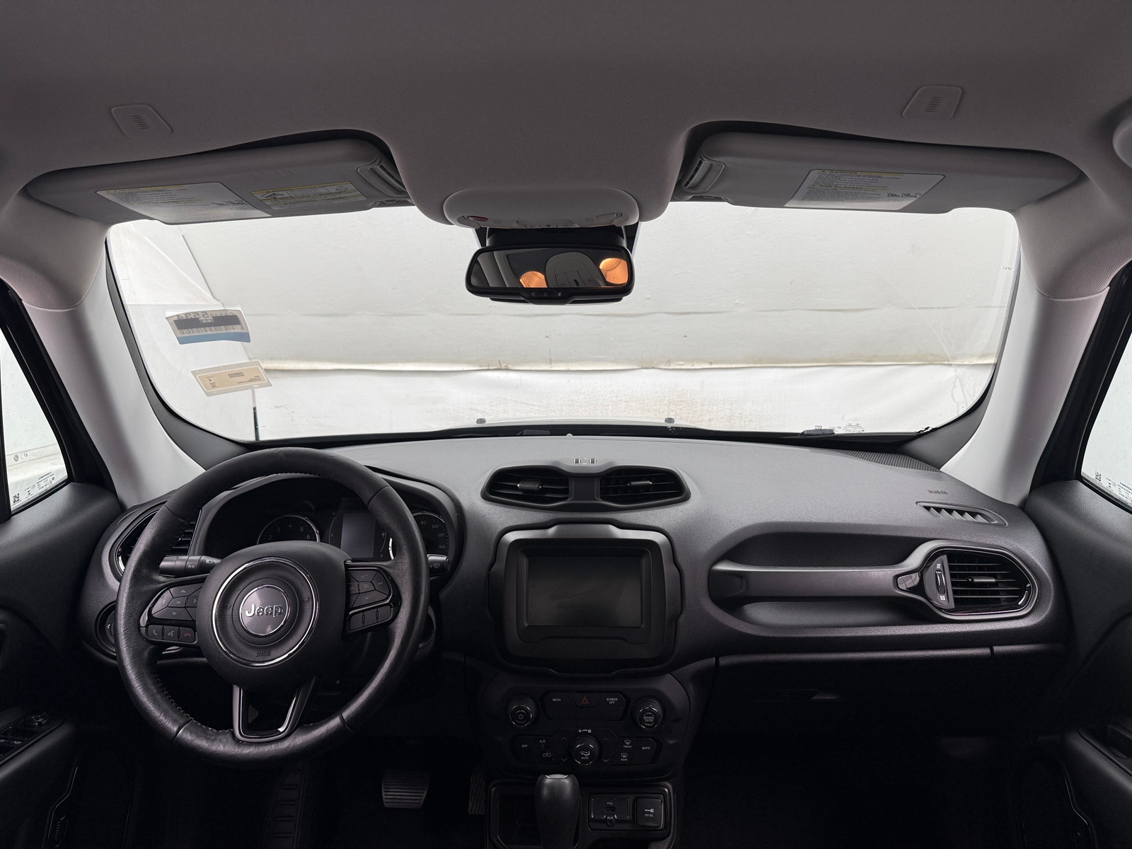 Thumbnail: 2020 Jeep Renegade - 3