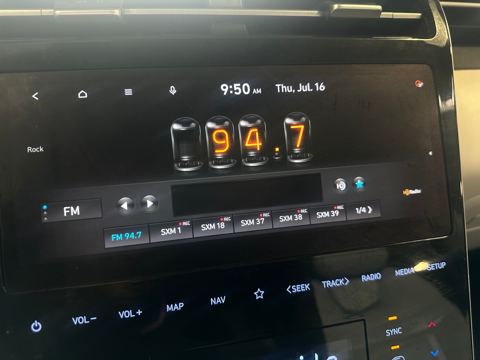 Thumbnail: 2022 Hyundai Tucson - 3