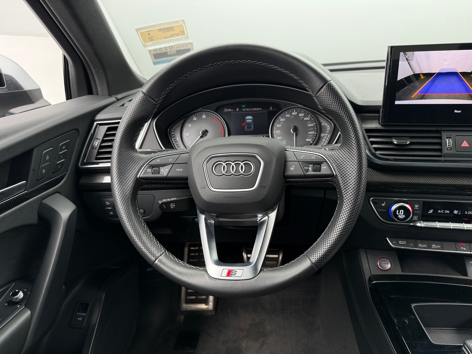 Thumbnail: 2022 Audi SQ5 - 4