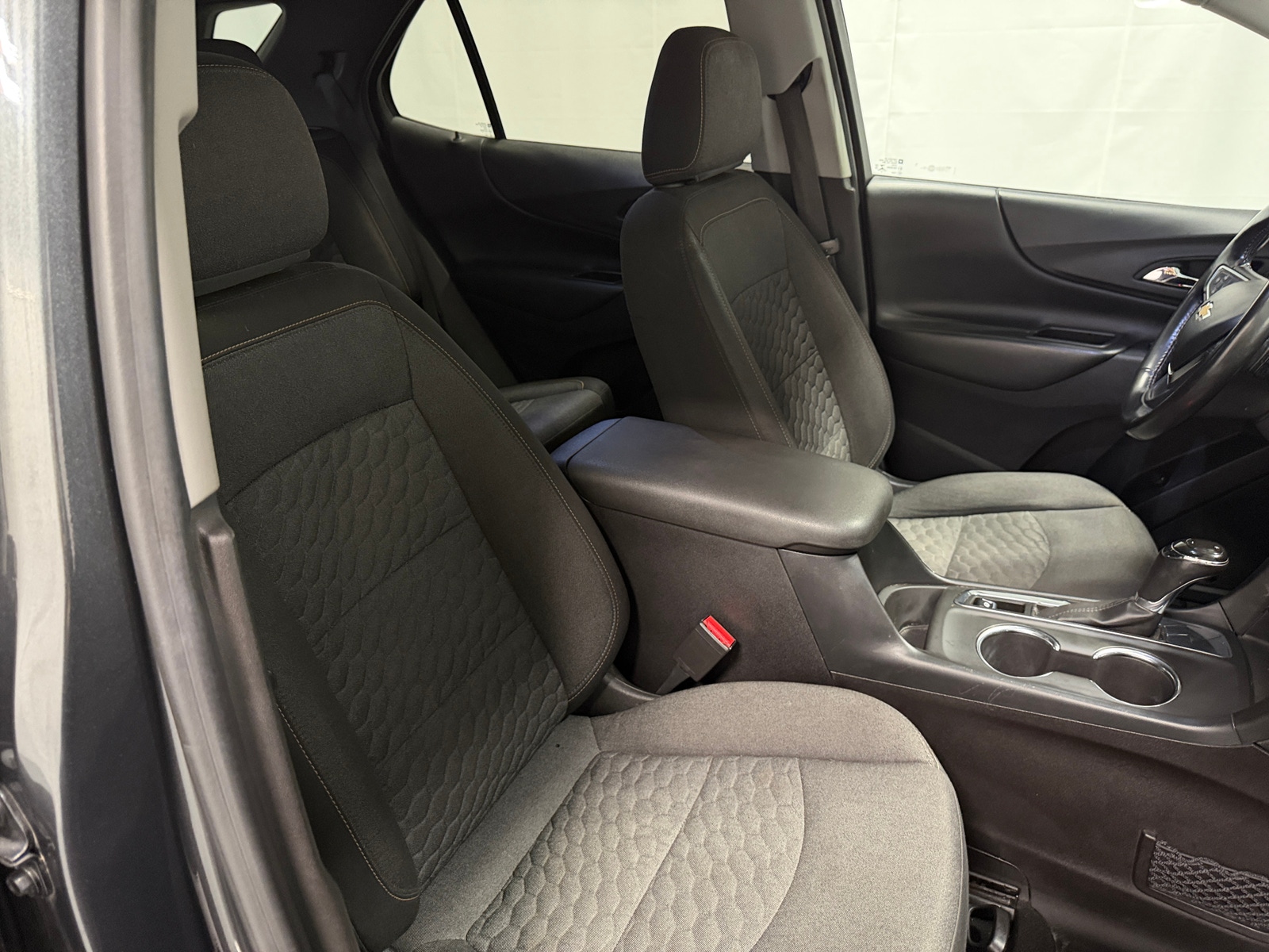Thumbnail: 2018 Chevrolet Equinox - 2