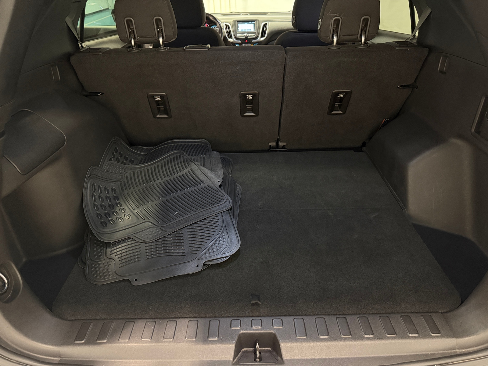Thumbnail: 2018 Chevrolet Equinox - 7