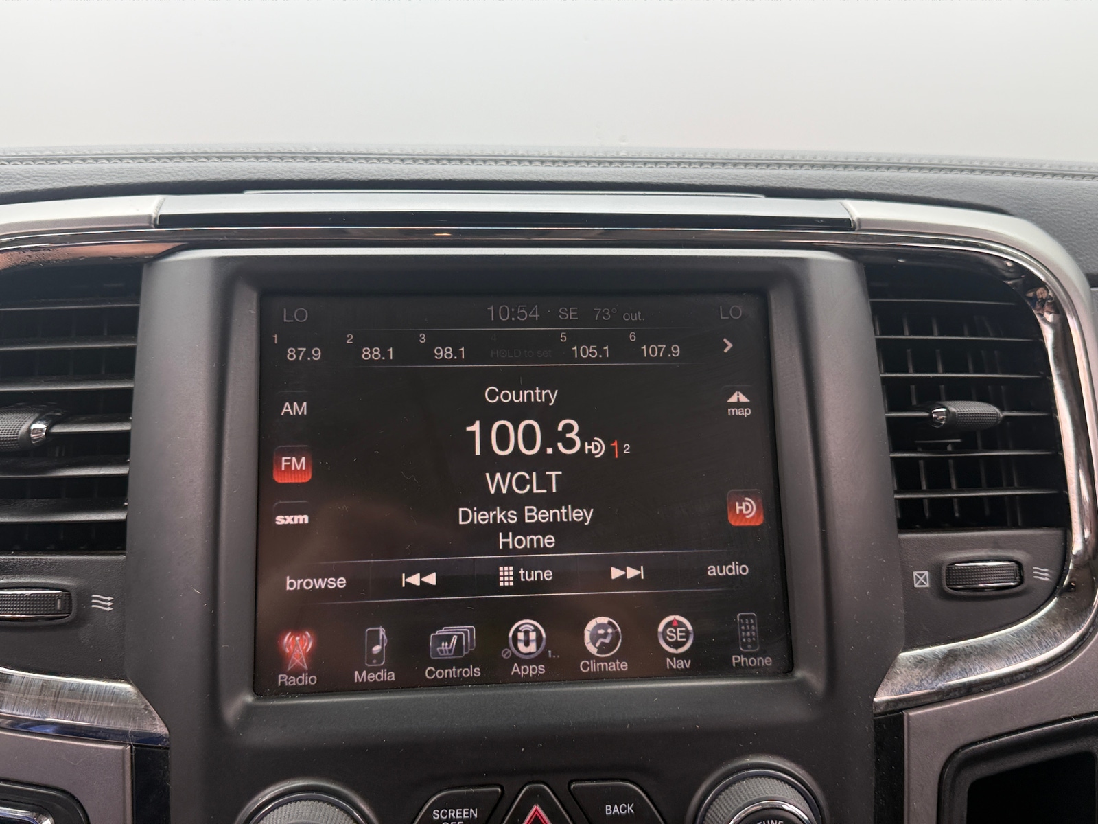 Thumbnail: 2014 RAM 1500 - 4