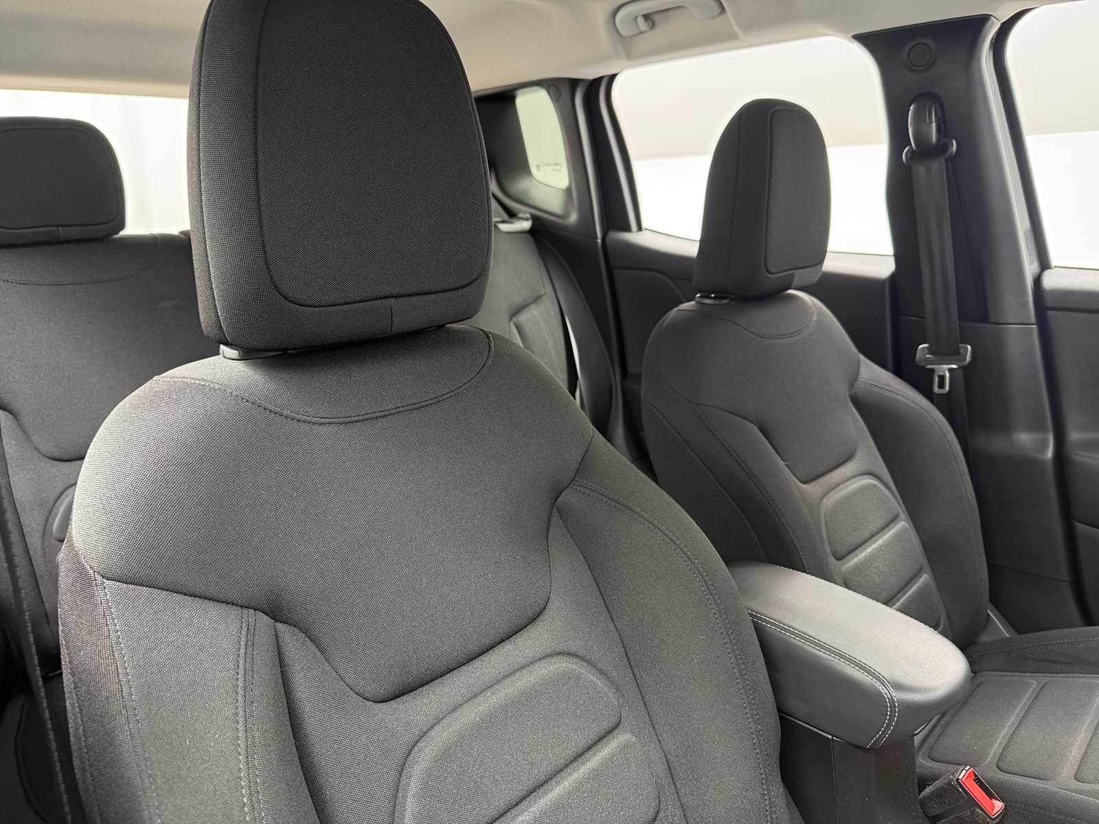 Thumbnail: 2022 Jeep Renegade - 2
