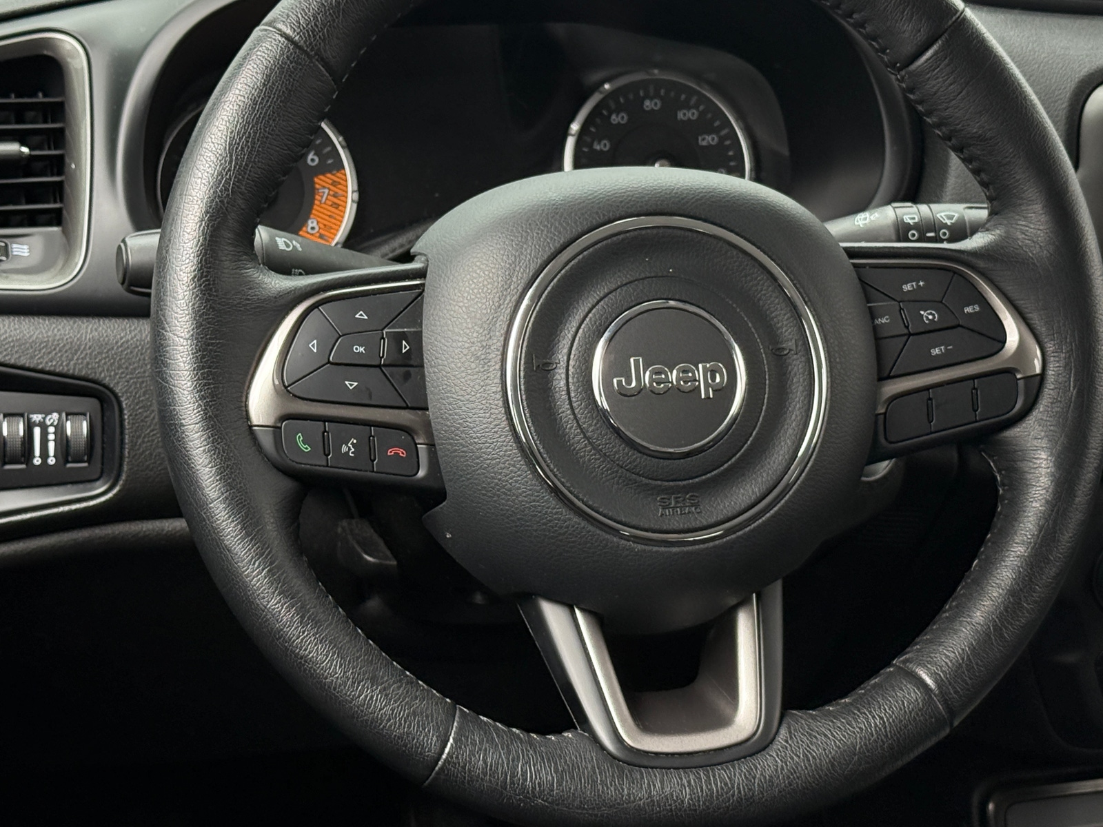 Thumbnail: 2022 Jeep Renegade - 5