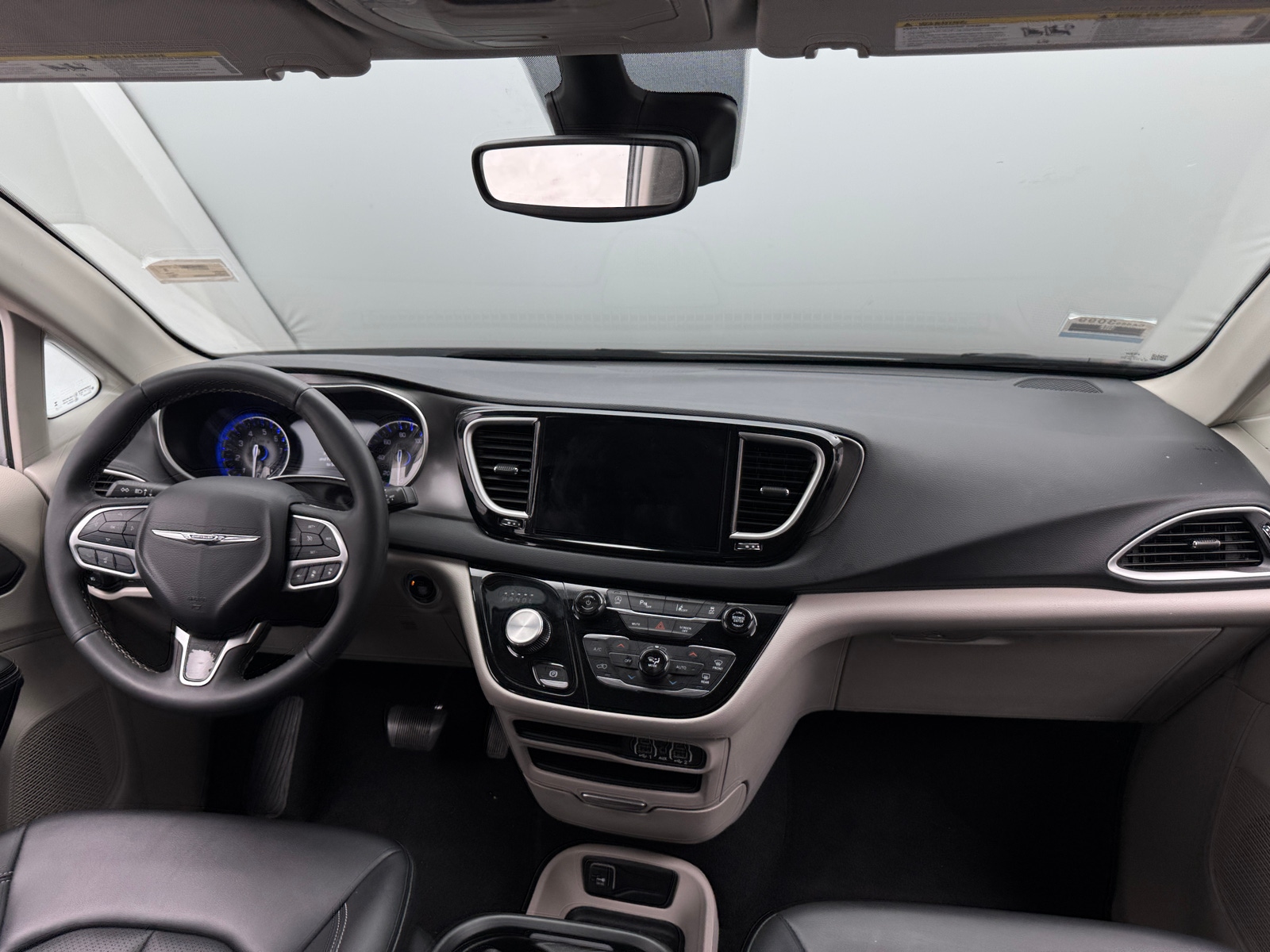 Thumbnail: 2024 Chrysler Pacifica - 2